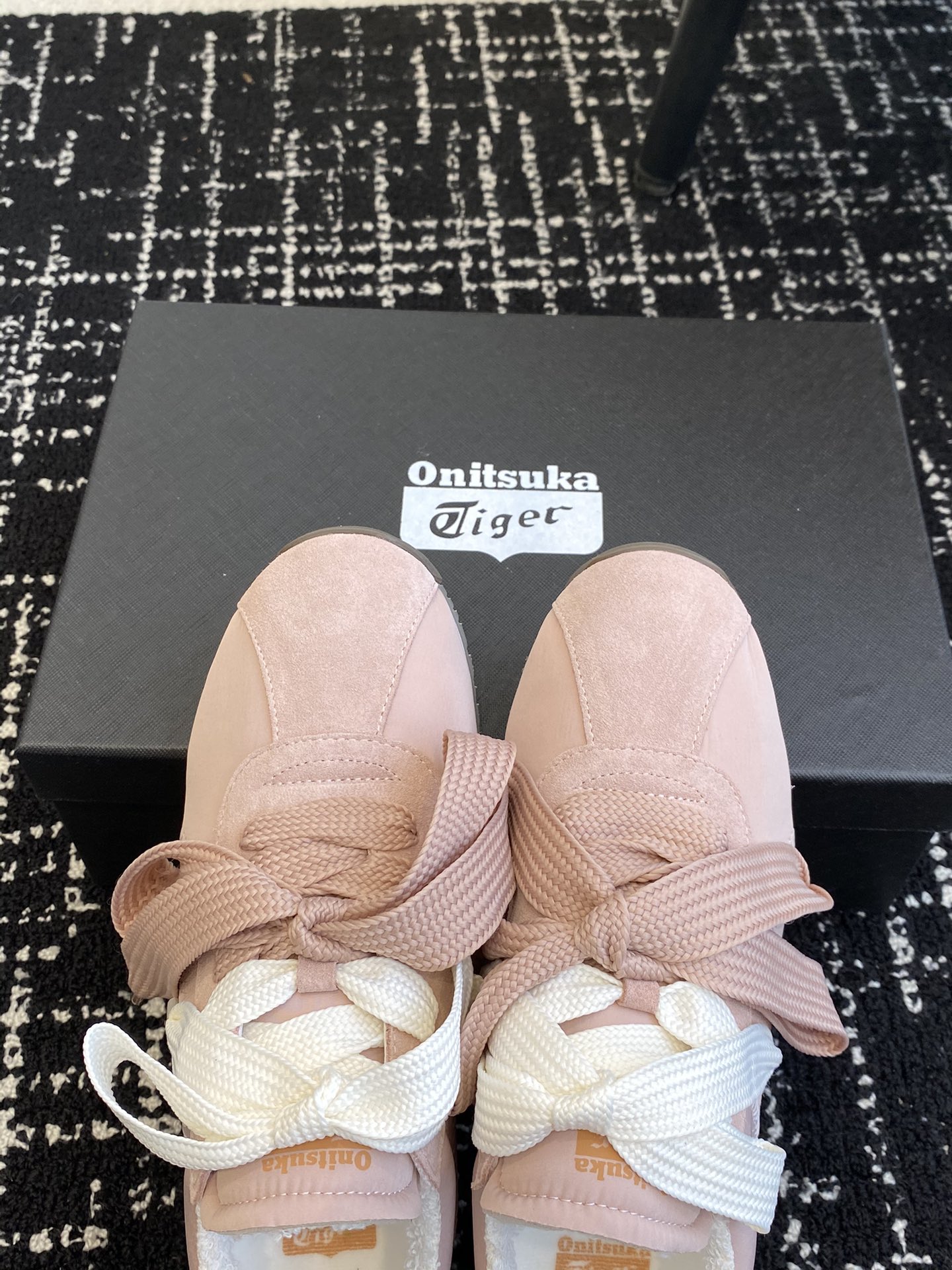 东莞代购级
鬼冢虎Onitsuka A55 时尚休闲复古运动鞋 阿甘鞋

Onitsuka Tiger从