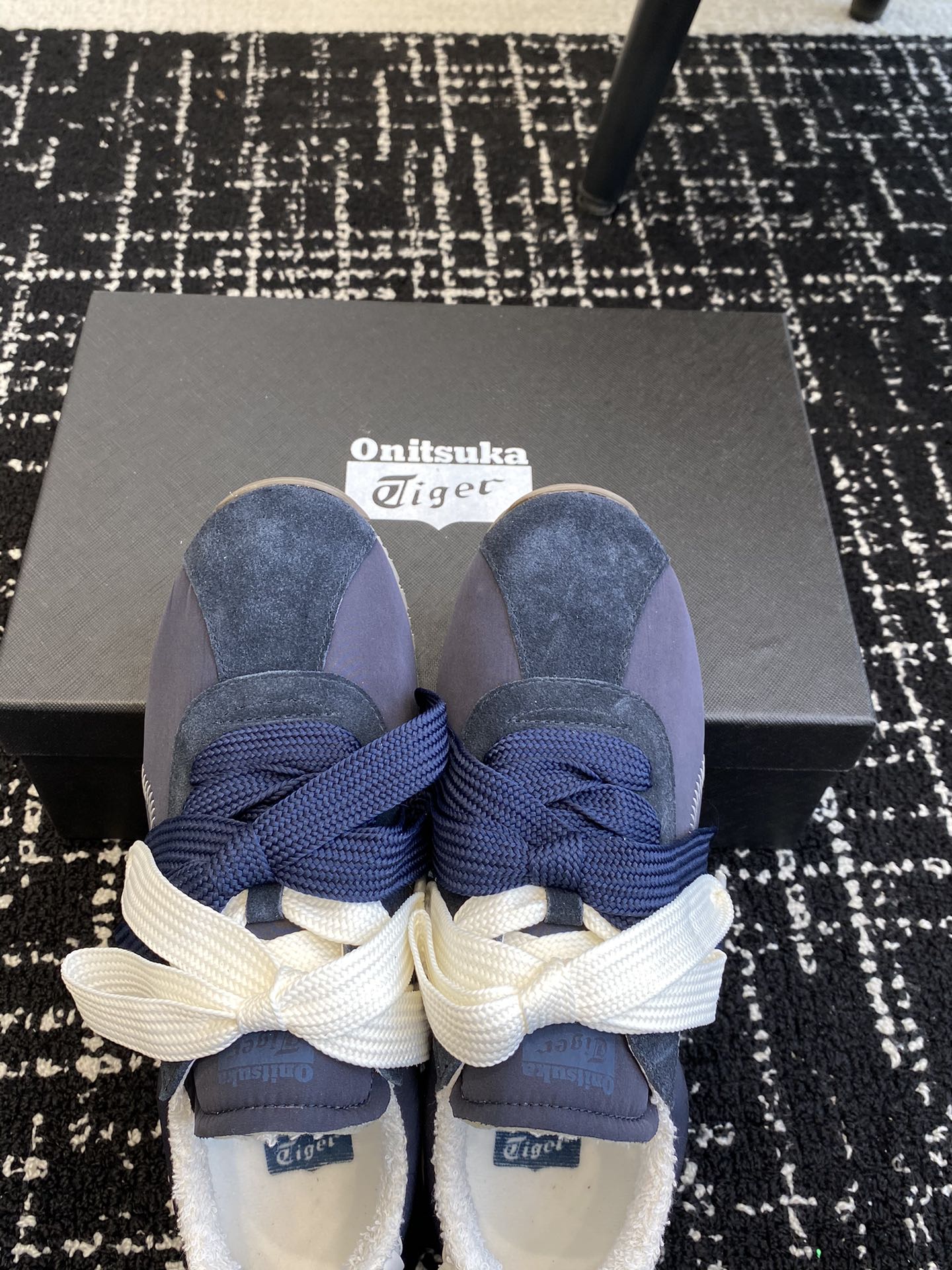 东莞代购级
鬼冢虎Onitsuka A55 时尚休闲复古运动鞋 阿甘鞋

Onitsuka Tiger从