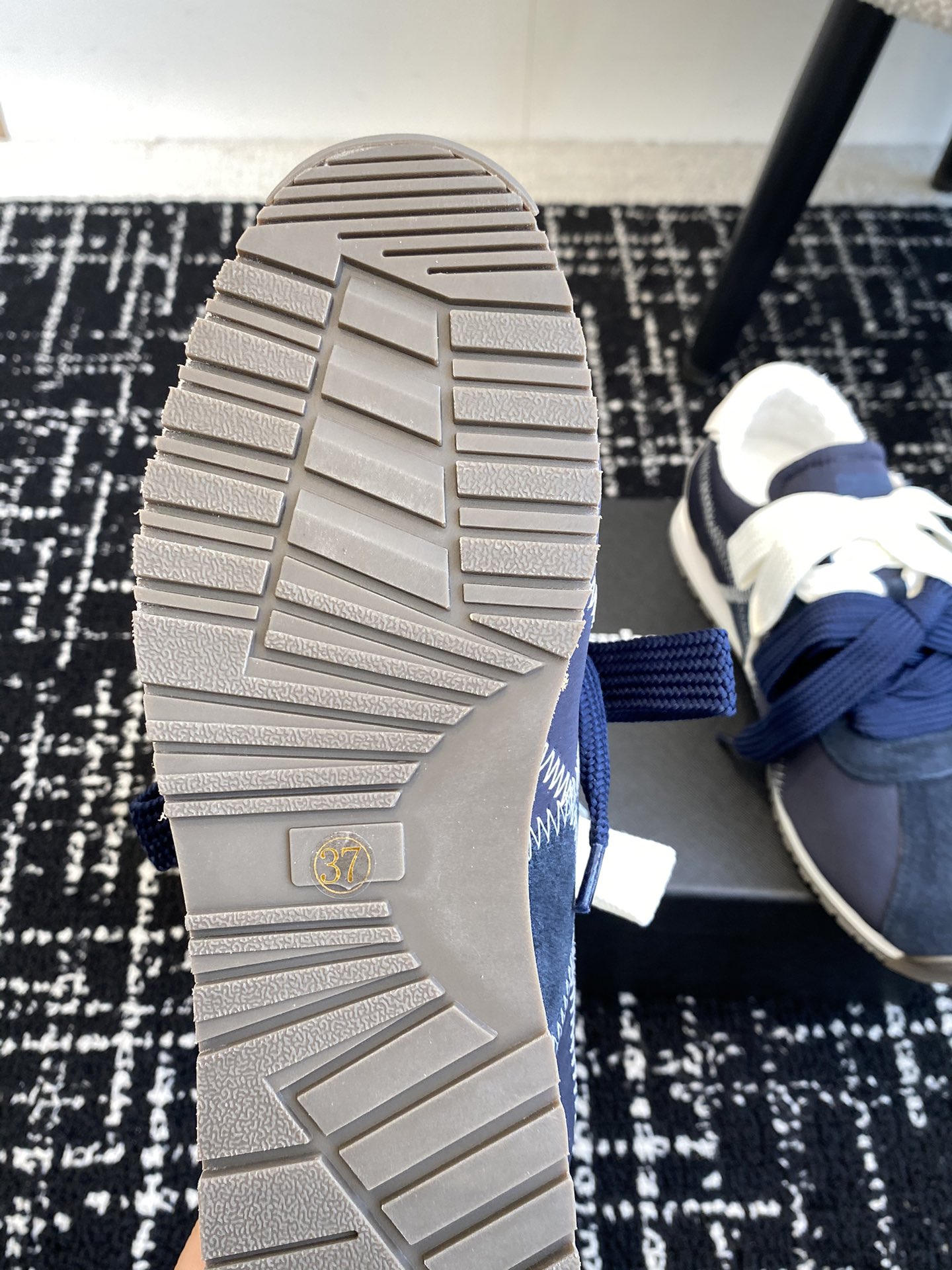 东莞代购级
鬼冢虎Onitsuka A55 时尚休闲复古运动鞋 阿甘鞋

Onitsuka Tiger从