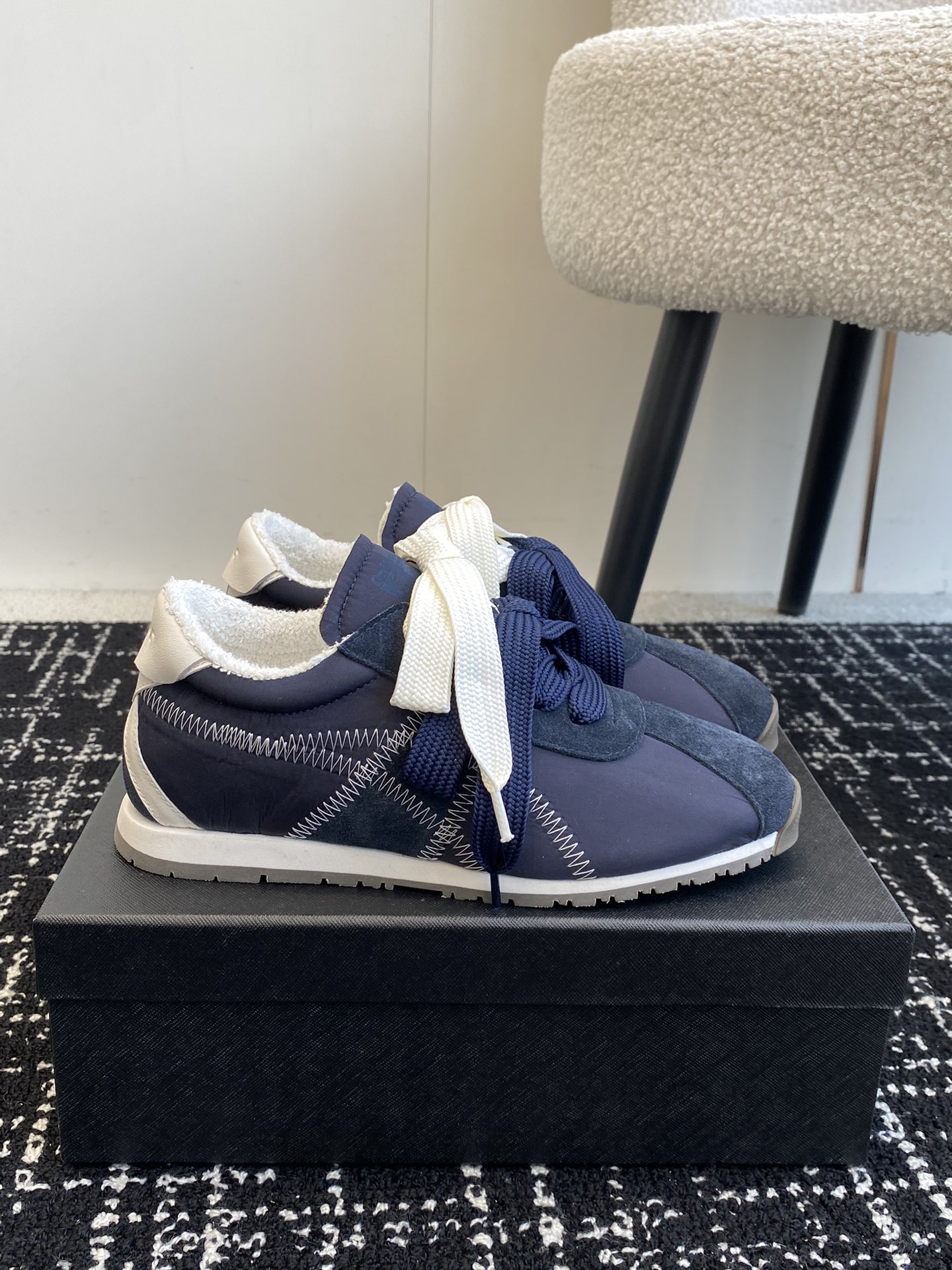 东莞代购级
鬼冢虎Onitsuka A55 时尚休闲复古运动鞋 阿甘鞋

Onitsuka Tiger从