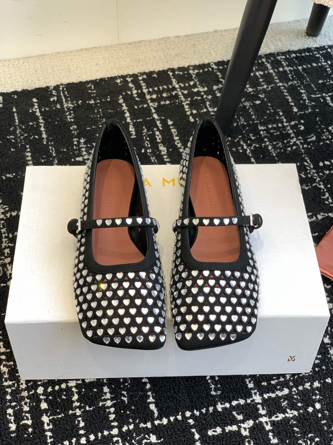 Fashion Highlights: Amina Muaddi’s 25SS Collection and Unique Ballet Shoes