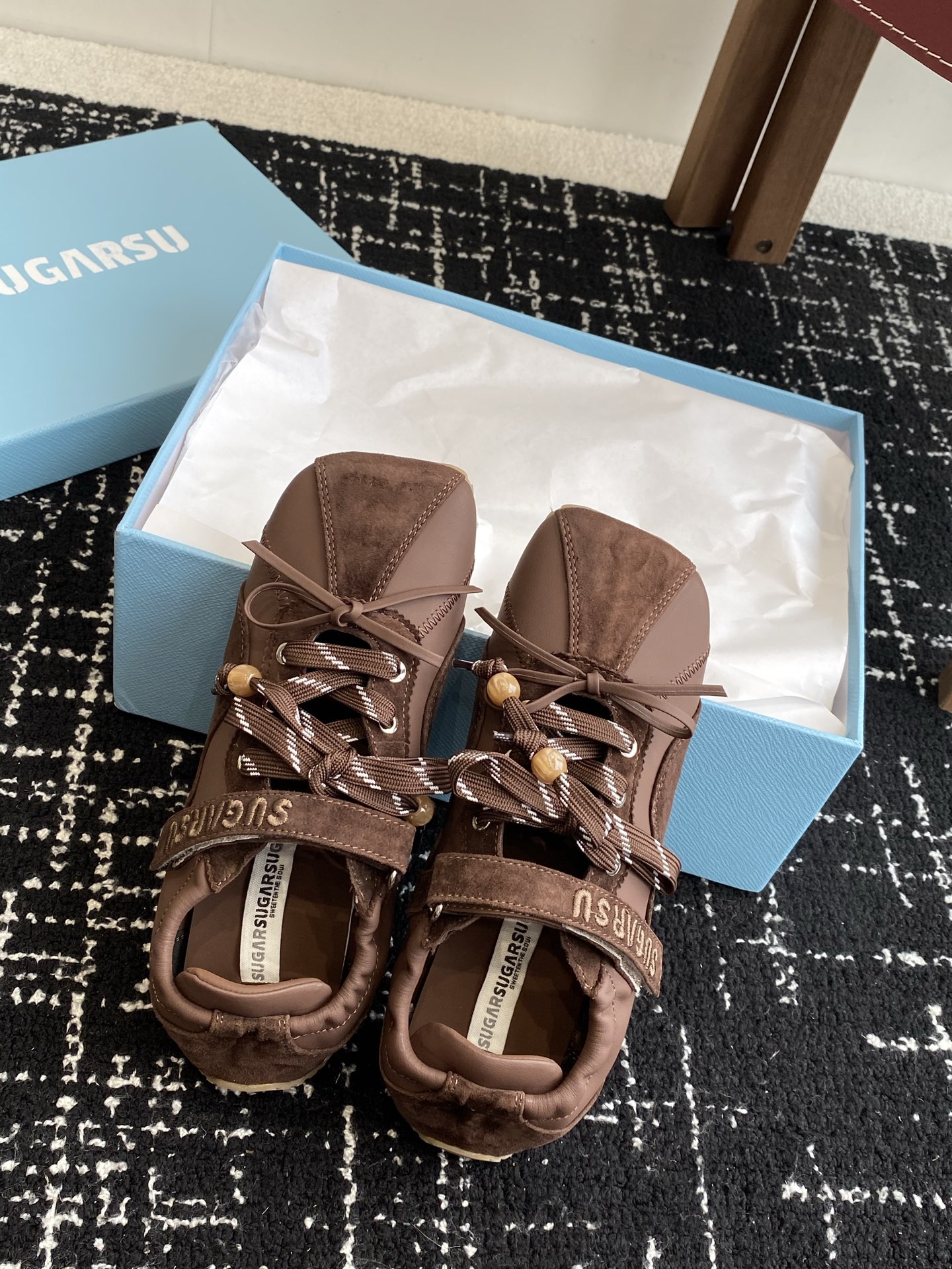 “Summer Ballet Shoes: Comfortable Sheepskin Design for Little Designers, Imported Cow Skin, Rubber Sole, Size 35-39” - 图片 4