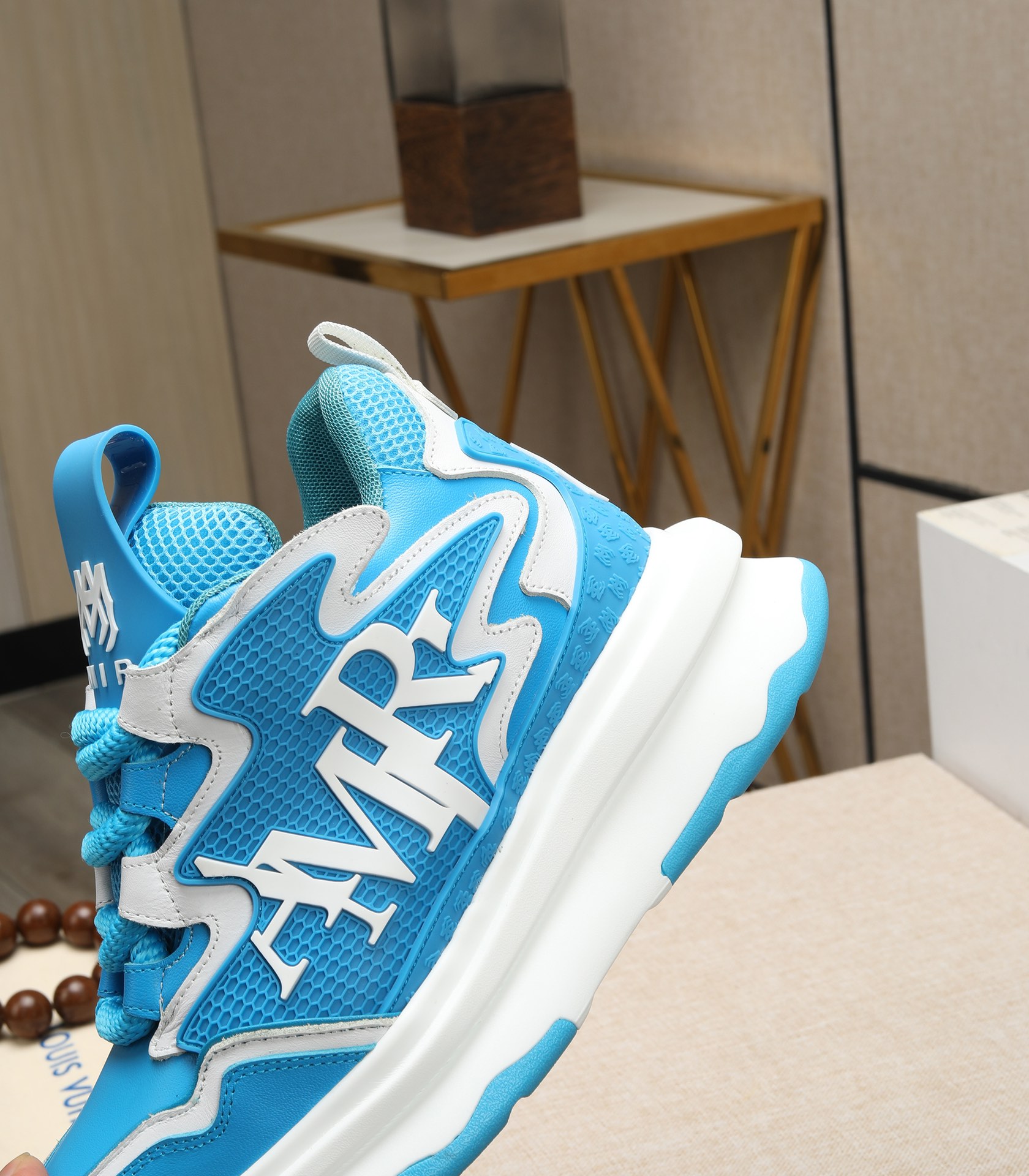 Amiri New Autumn Collection Paneled Lace-Up Sneakers - Fashionable and Comfortable 10 i1701244429 5068 6