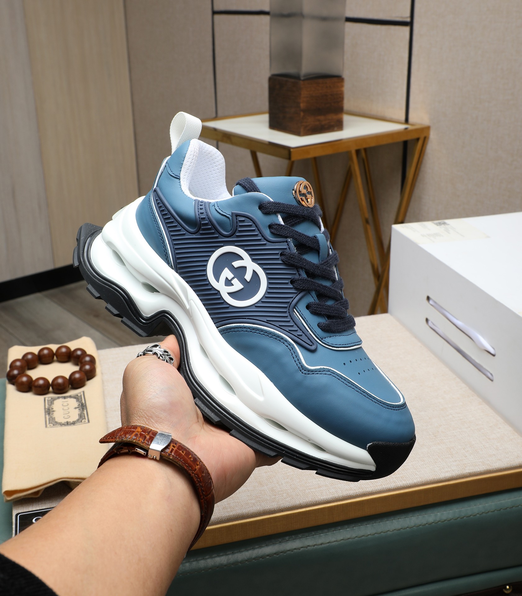 Gucci 2024 Blue Leather Sneakers with Interlocking G Logo - Size 38-44 1 Gucci 2024 Blue Leather Sneakers with Interlocking G Logo - Size 38-44