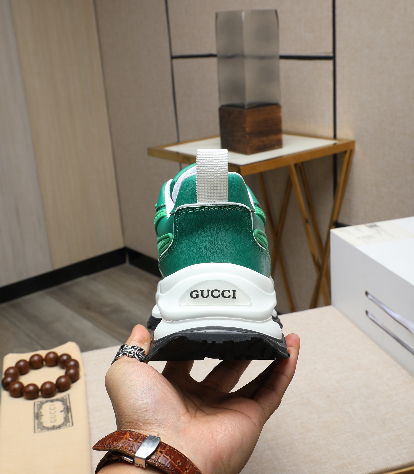 Gucci Men's Green Leather Chunky Sneakers Designer Fashionable Shoes 9 i1710177456 2945 4
