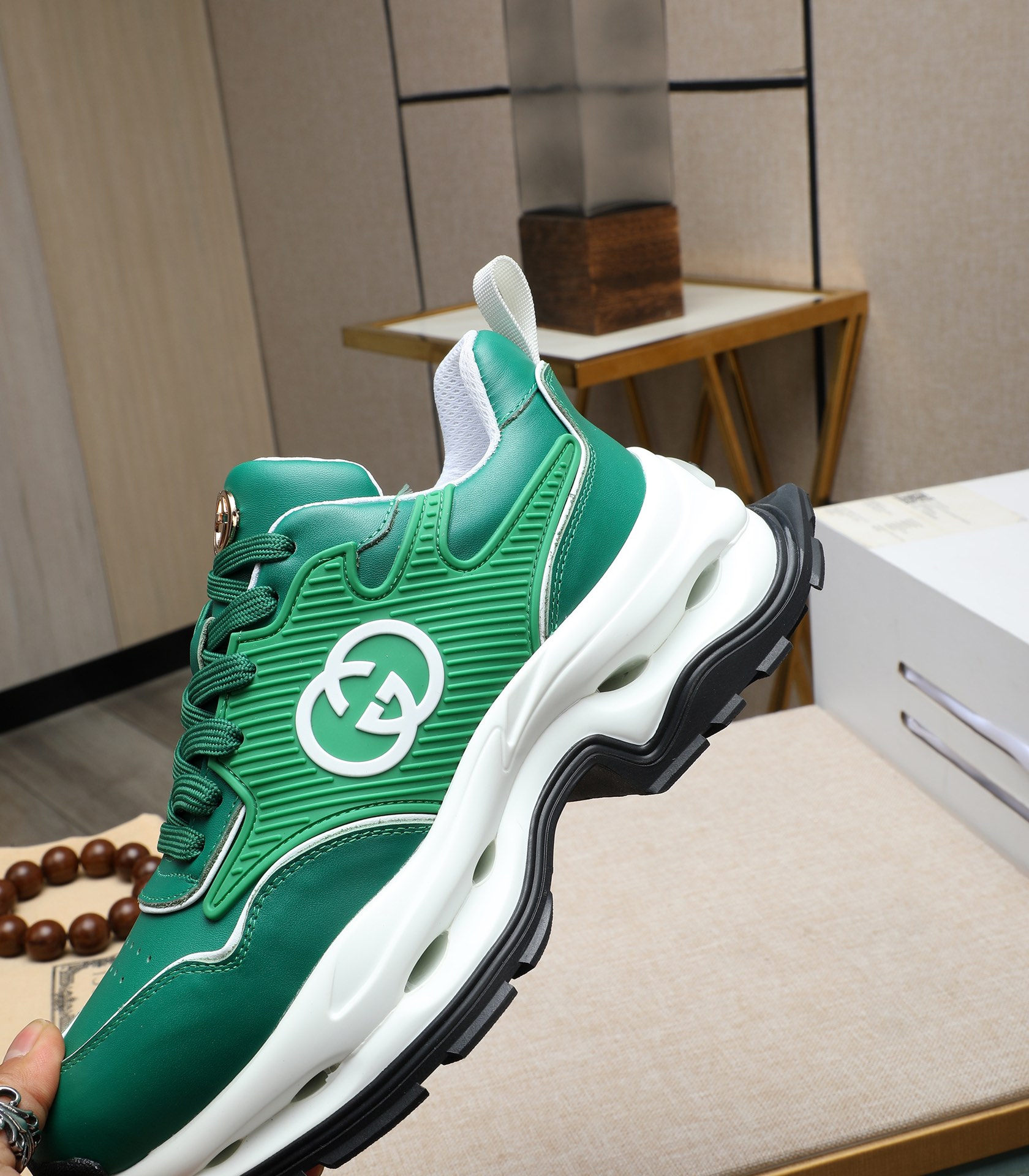 Gucci Men's Green Leather Chunky Sneakers Designer Fashionable Shoes 10 i1710177456 5887 8