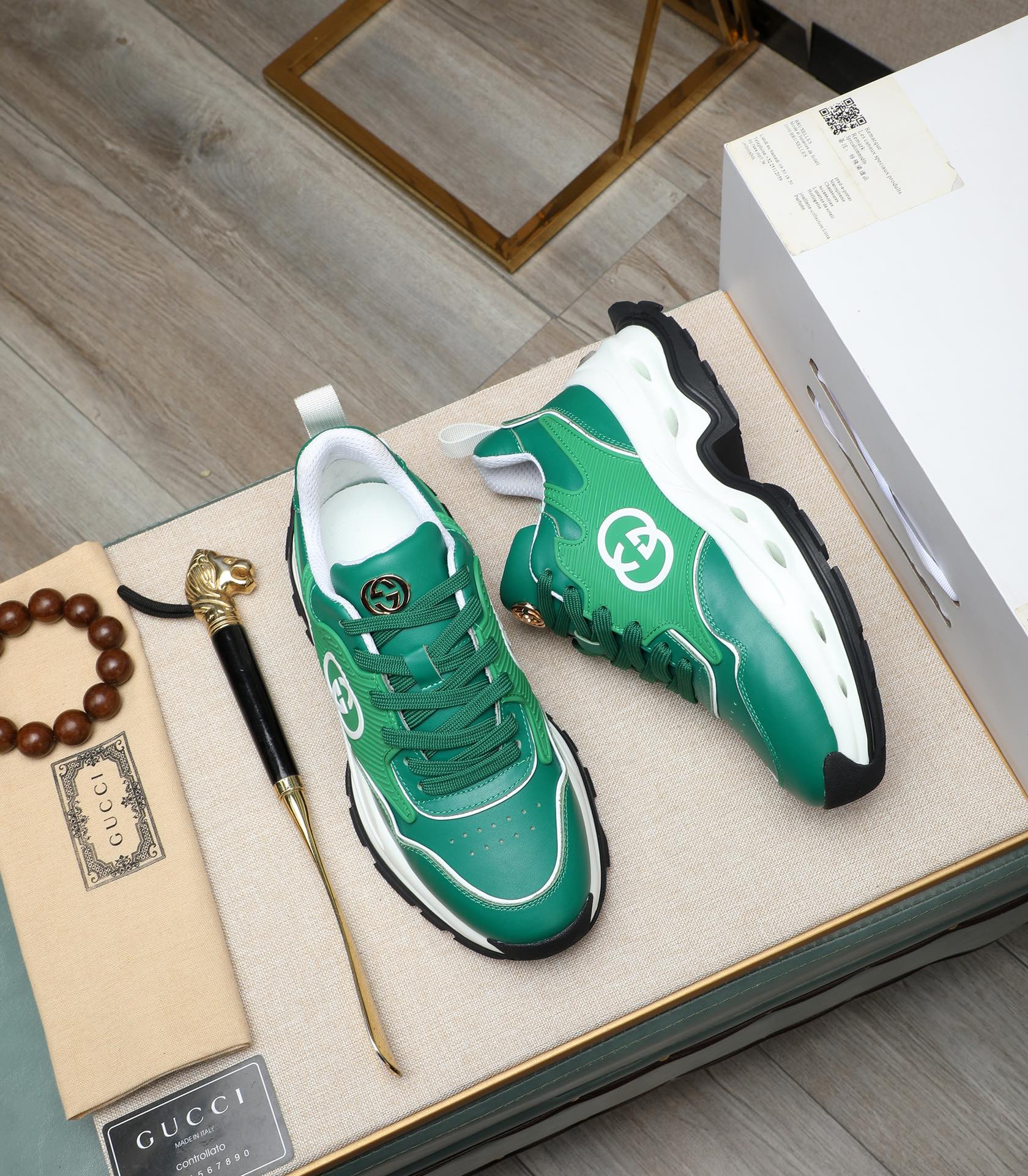 Gucci Men's Green Leather Chunky Sneakers Designer Fashionable Shoes 4 i1710177456 7840 6