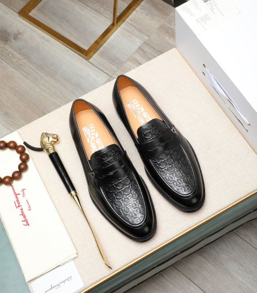 Salvatore Ferragamo Men's Leather Loafers - Business Casual Dress Shoes 18 Salvatore Ferragamo Men's Leather Loafers - Business Casual Dress Shoes