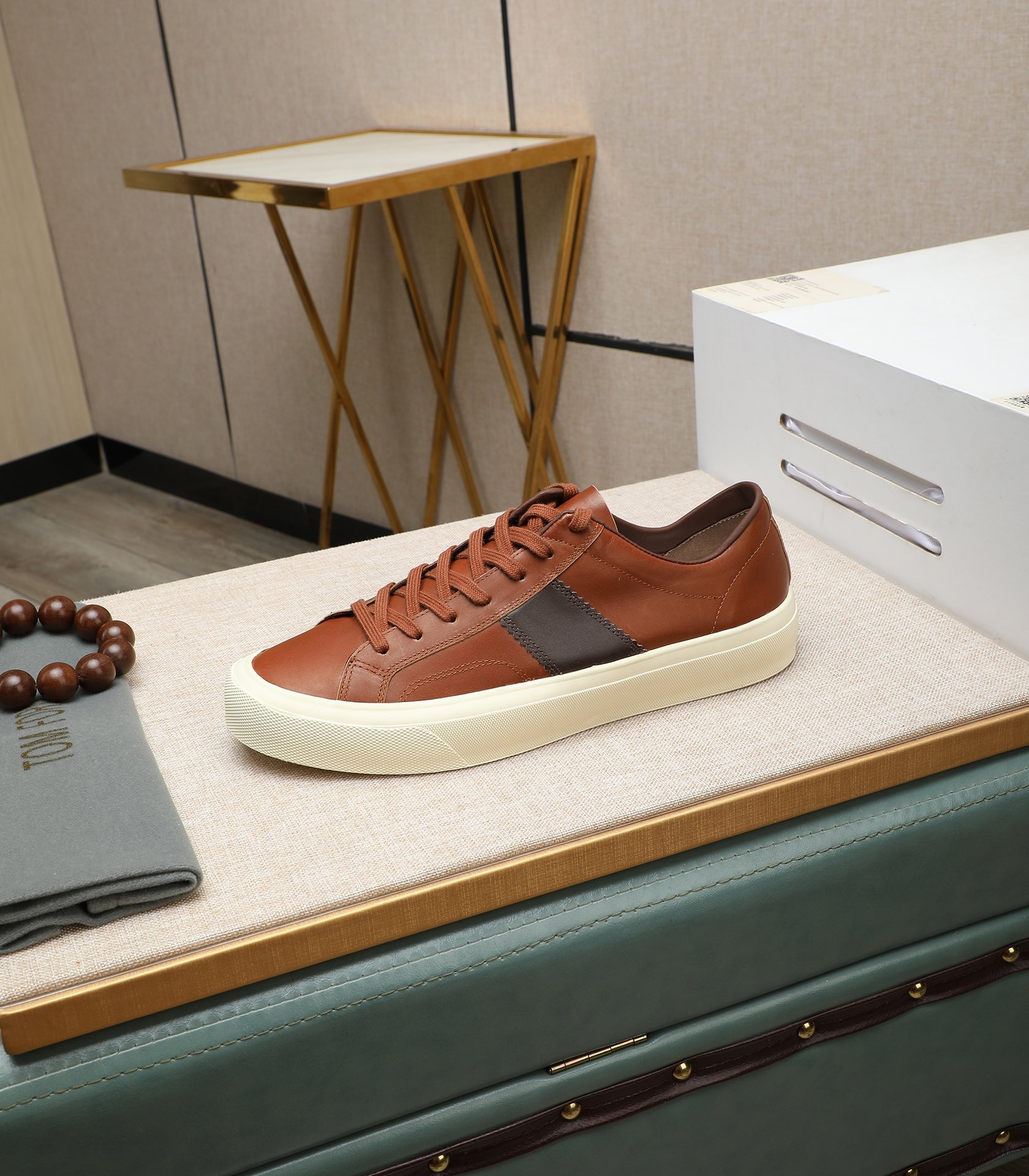 precio de fábrica Tom [TOM FORD] EE.UU. retro luz modelos de lujo [fuerte] tamaño: 39-45 [fuerte] [f