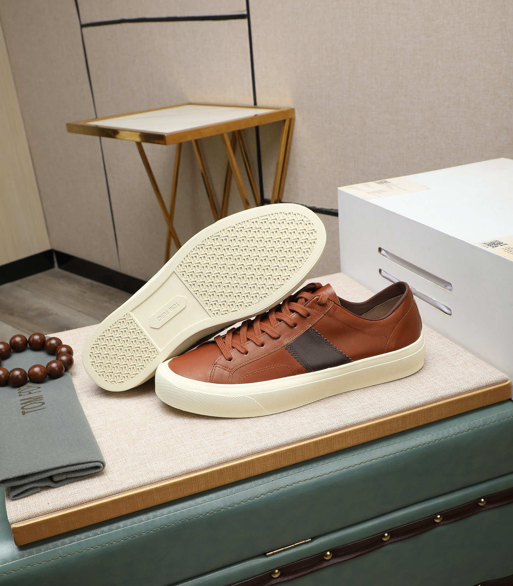 precio de fábrica Tom [TOM FORD] EE.UU. retro luz modelos de lujo [fuerte] tamaño: 39-45 [fuerte] [f