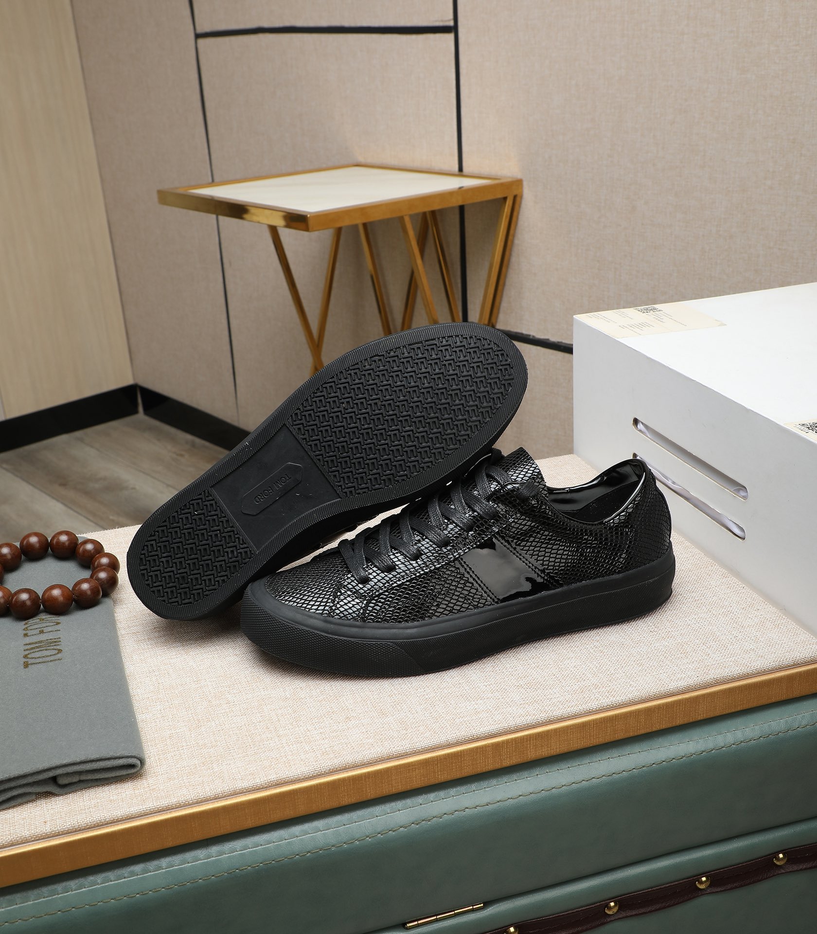 precio de fábrica Tom [TOM FORD] EE.UU. retro luz modelos de lujo [fuerte] tamaño: 39-45 [fuerte] [f