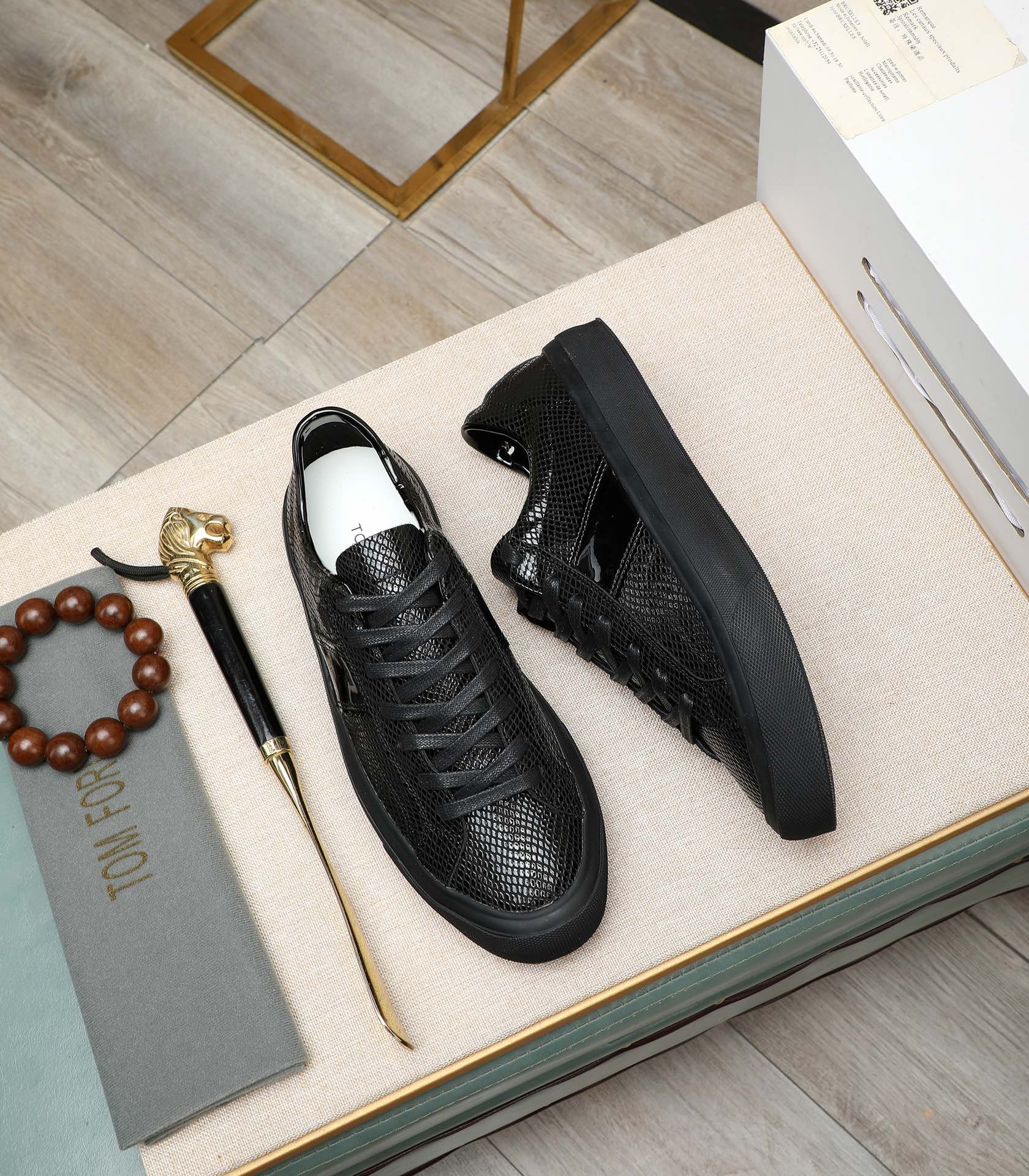 precio de fábrica Tom [TOM FORD] EE.UU. retro luz modelos de lujo [fuerte] tamaño: 39-45 [fuerte] [f