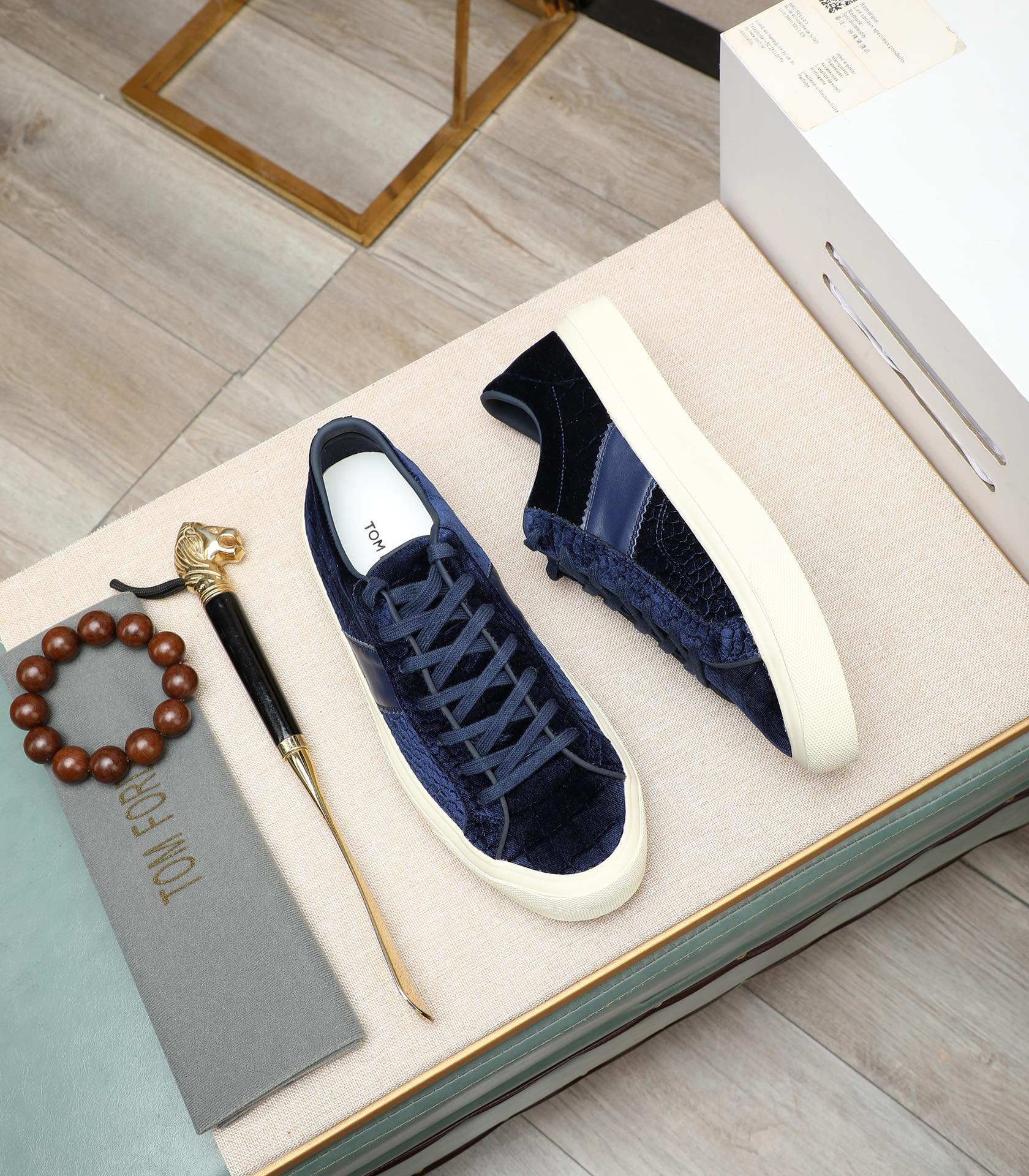 precio de fábrica Tom [TOM FORD] EE.UU. retro luz modelos de lujo [fuerte] tamaño: 39-45 [fuerte] [f