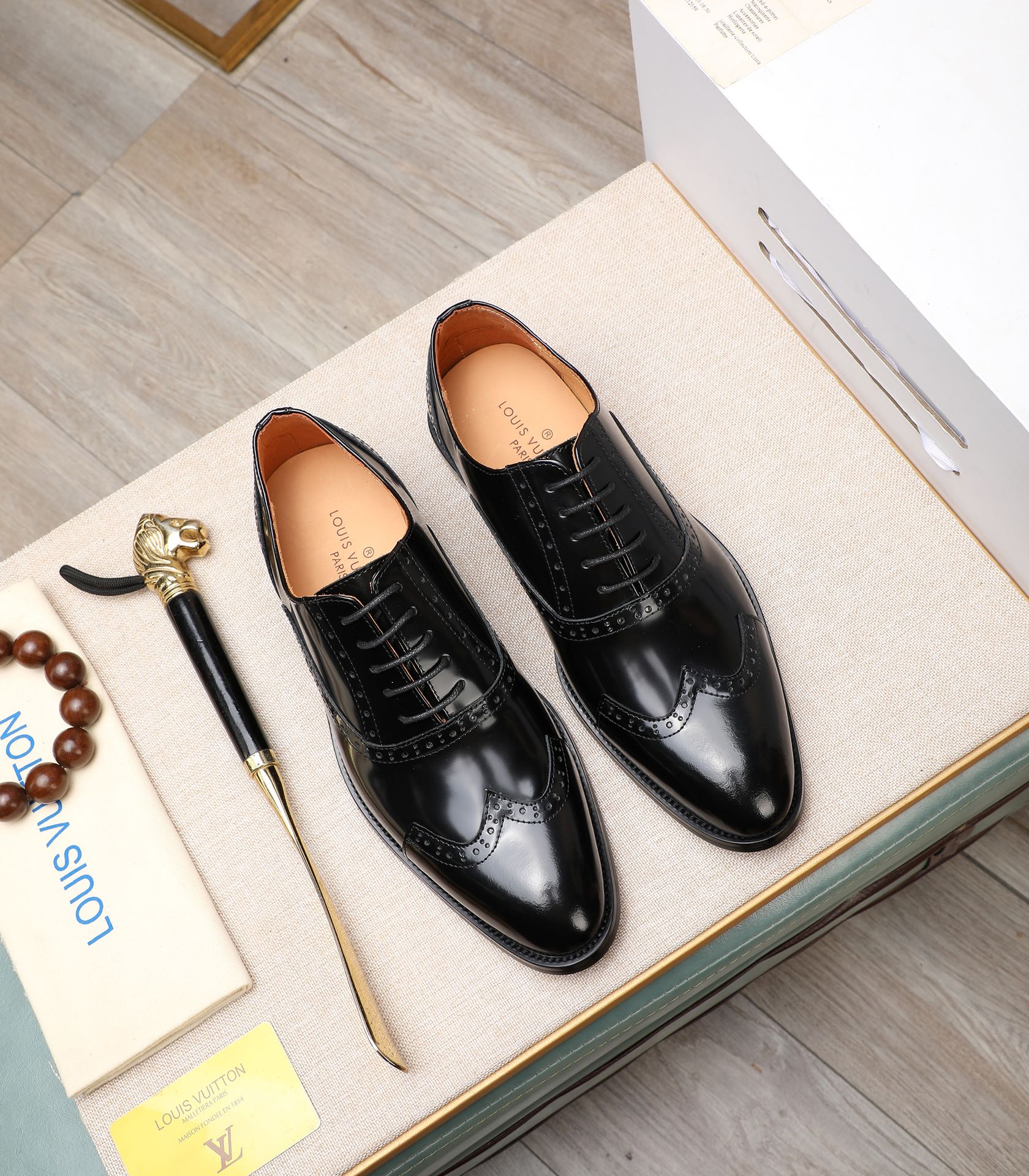 NO:271160,(Water-dyeed beef) Louis Vuitton* High-end Louis Vuitton counter latest styles, original business leather shoes of the highest quality!  Imported Italian calf leather fabric cowhide inner original large bottom formal size: 3844, louis vuitton, louis vuitton, cowhide19860909（水染牛里）Louis Vuitton* 高端 路易威登 专柜最新款 正装商务皮鞋原版最高品质！进口意大利小牛皮面料牛皮内里 原版大底 正装码数:3844,,louis vuitton,louis vuitton,cowhide,Men's shoes