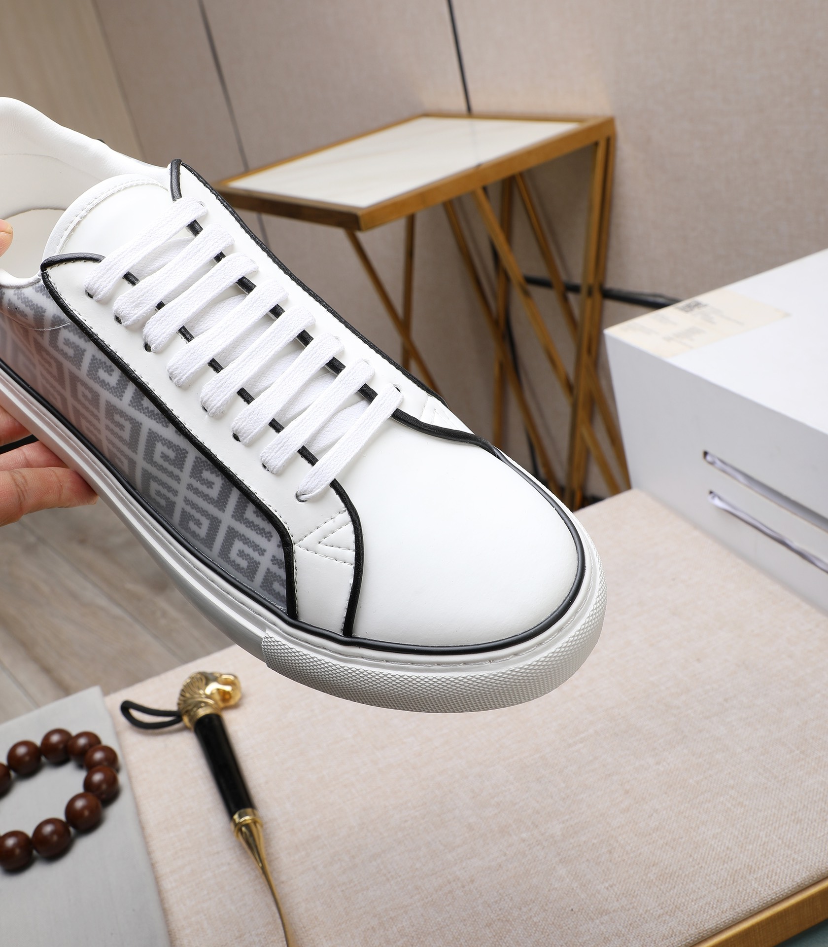 Givenchy Casual Sneakers White Leather for Men, Comfortable and Stylish 8 i1732862418 5525 6