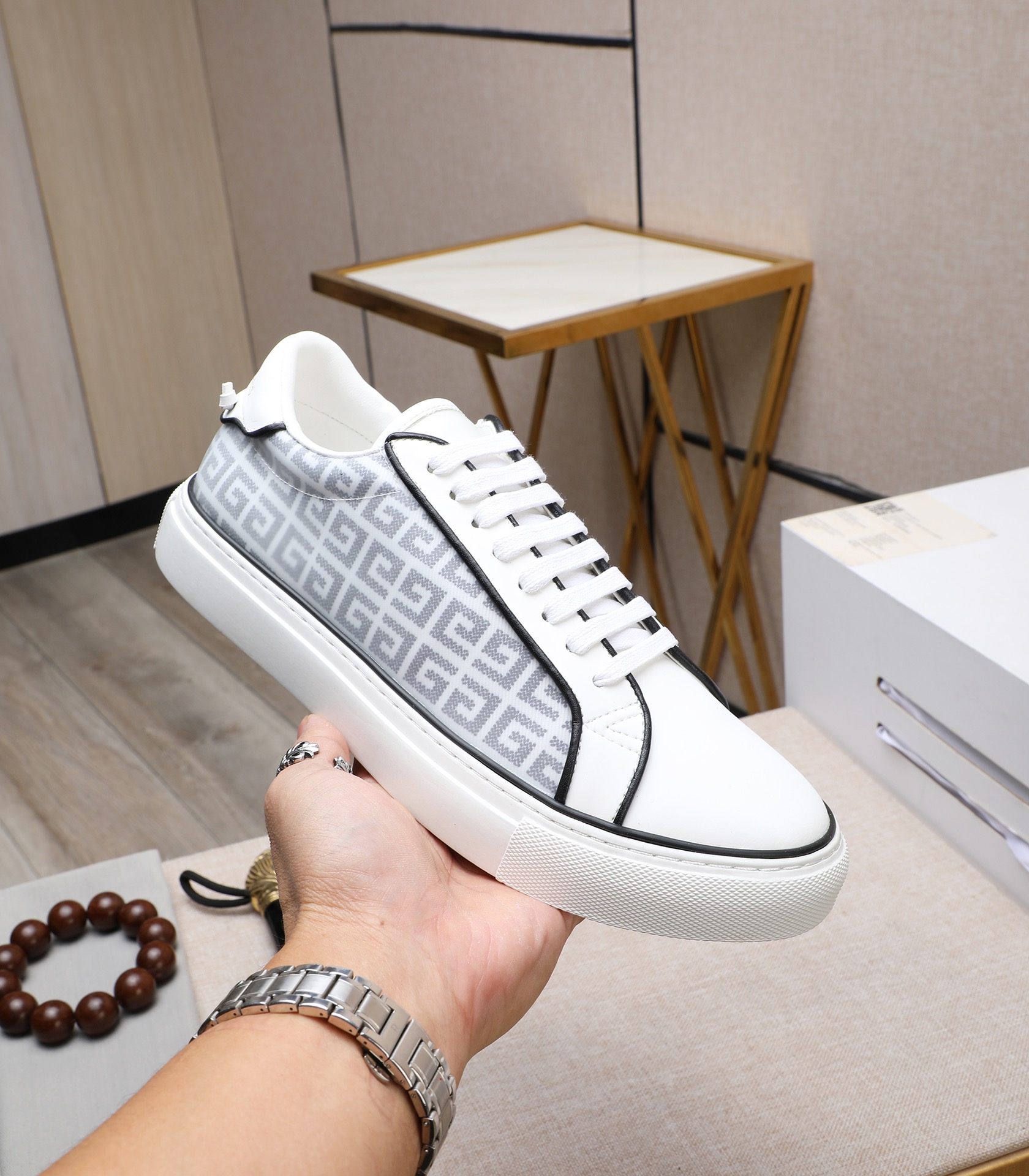 Givenchy Casual Sneakers White Leather for Men, Comfortable and Stylish 6 i1732862418 8320 4
