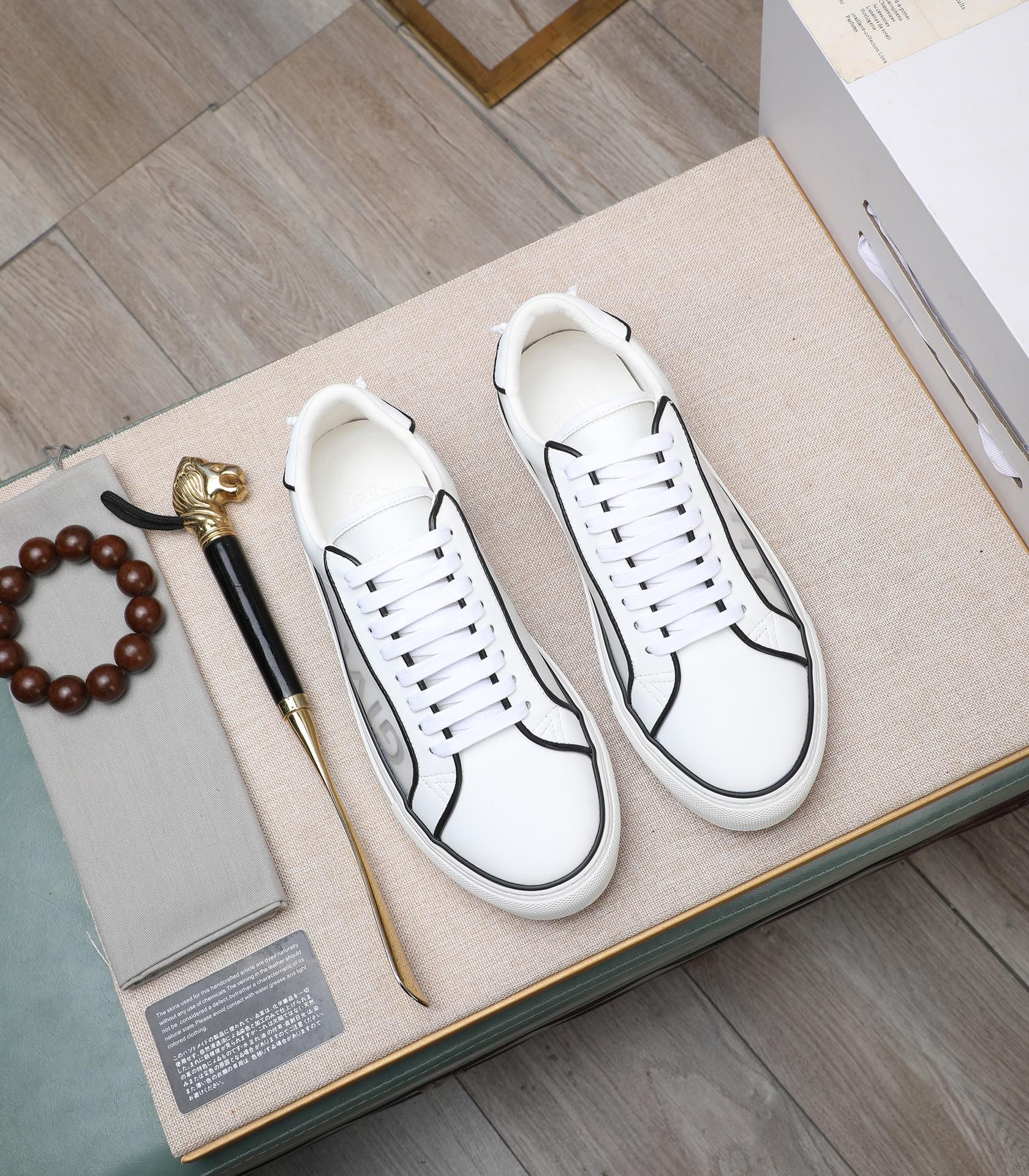 Givenchy White Leather Urban Street Style Sneakers 1 Givenchy White Leather Urban Street Style Sneakers