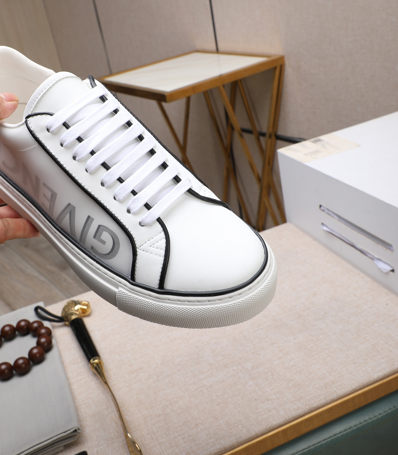 Givenchy White Leather Urban Street Style Sneakers 8 i1732862453 3943 6