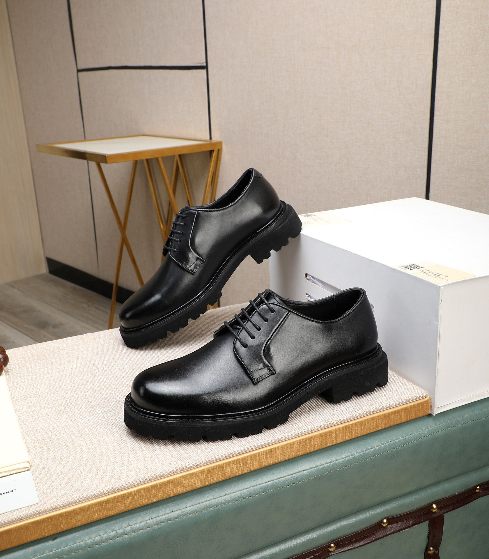 [Ferragamo Men