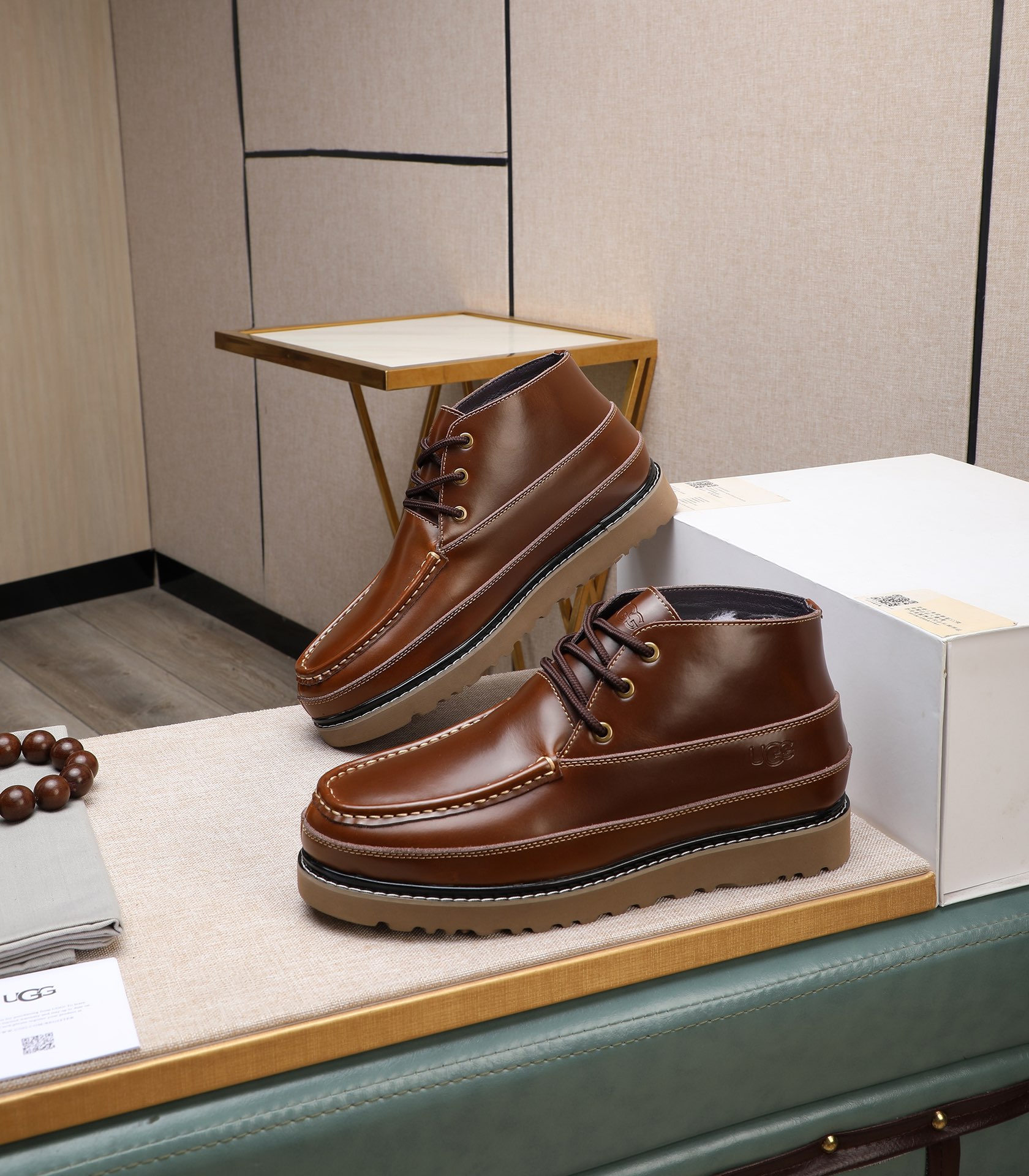 [UGG Men