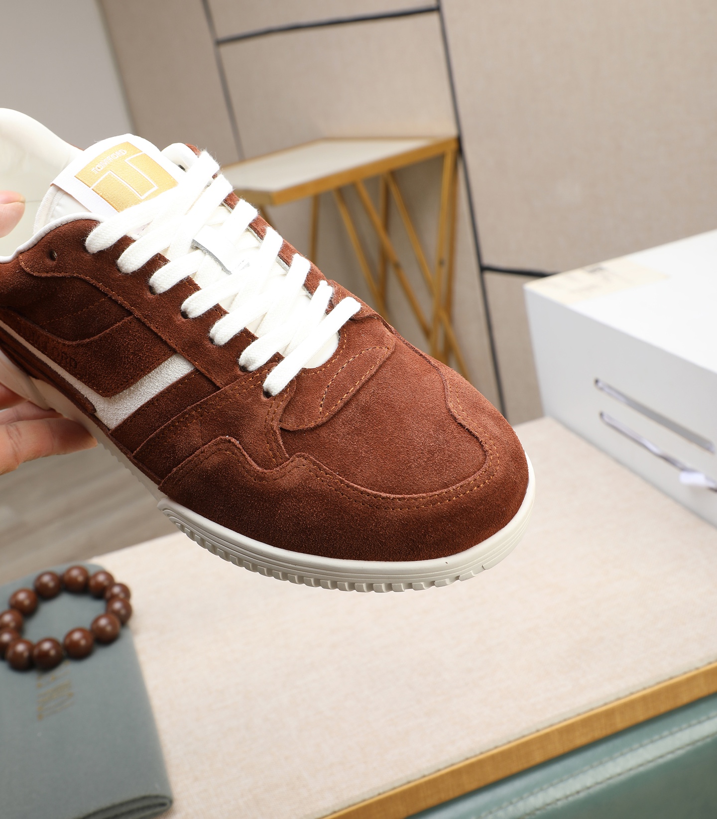 Tom Ford Fashionable Lightweight Luxury Sneakers - Comfortable and Stylish 10 i1739340315419 4865 0 8