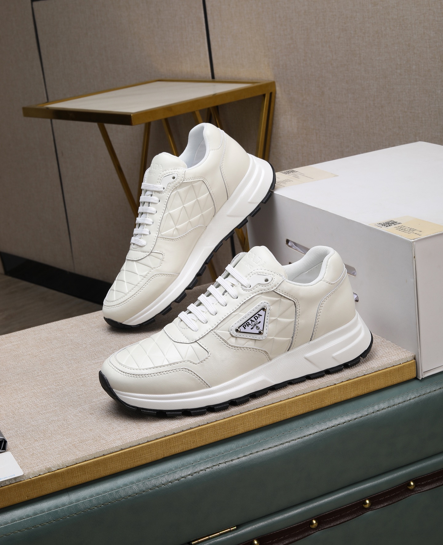 NO:272737,Factory Price: Product Trademark: Prada 