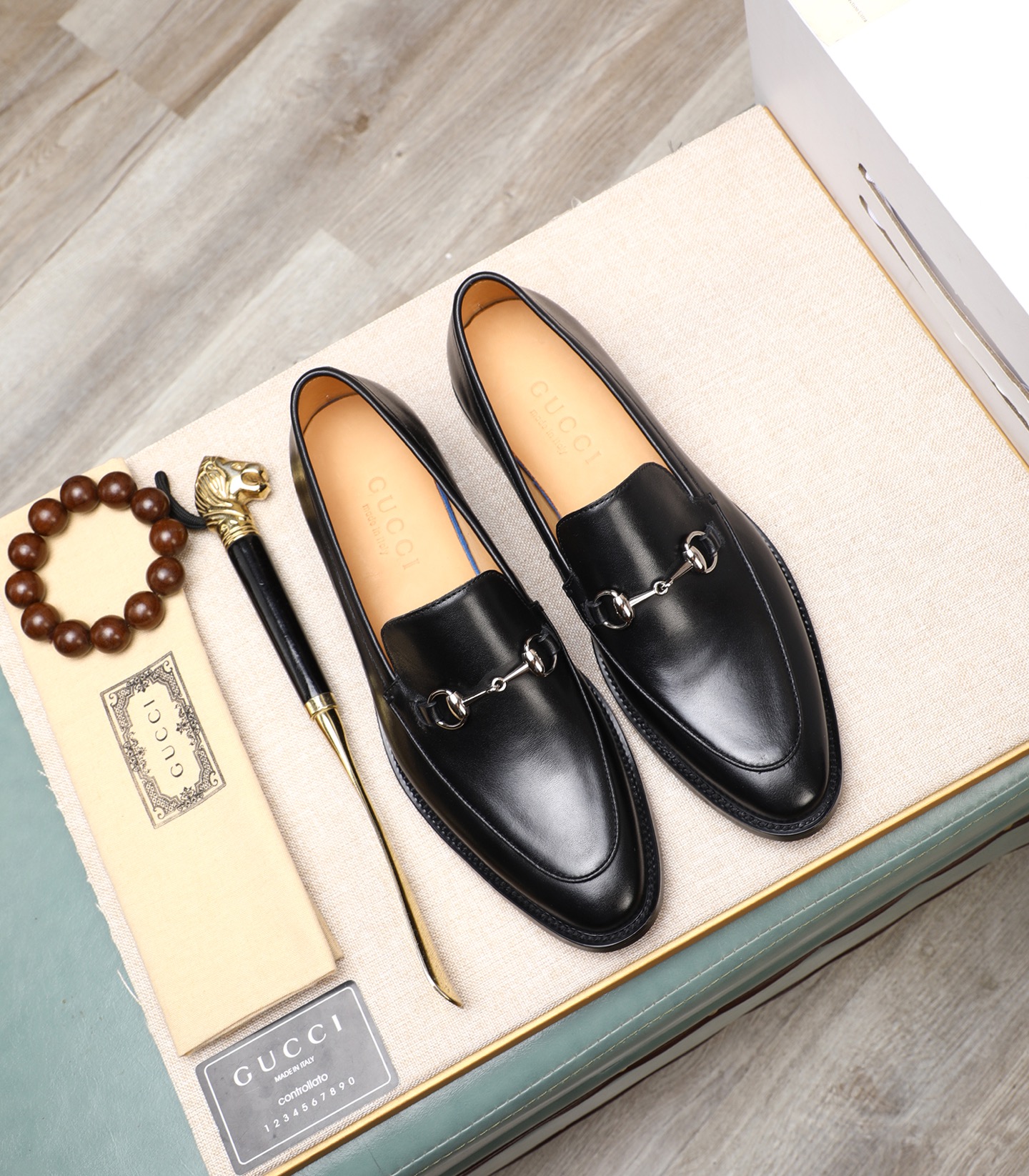 Gucci Premium Leather Formal Loafers - Italian Calfskin, Comfortable Rubber Sole
