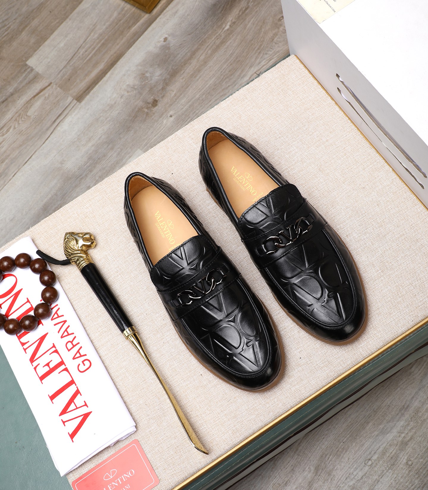 Valentino Garavani Men's Black Leather Loafers with Chain Detail, Sizes 38-44 2 i1742198724594 458 0 0