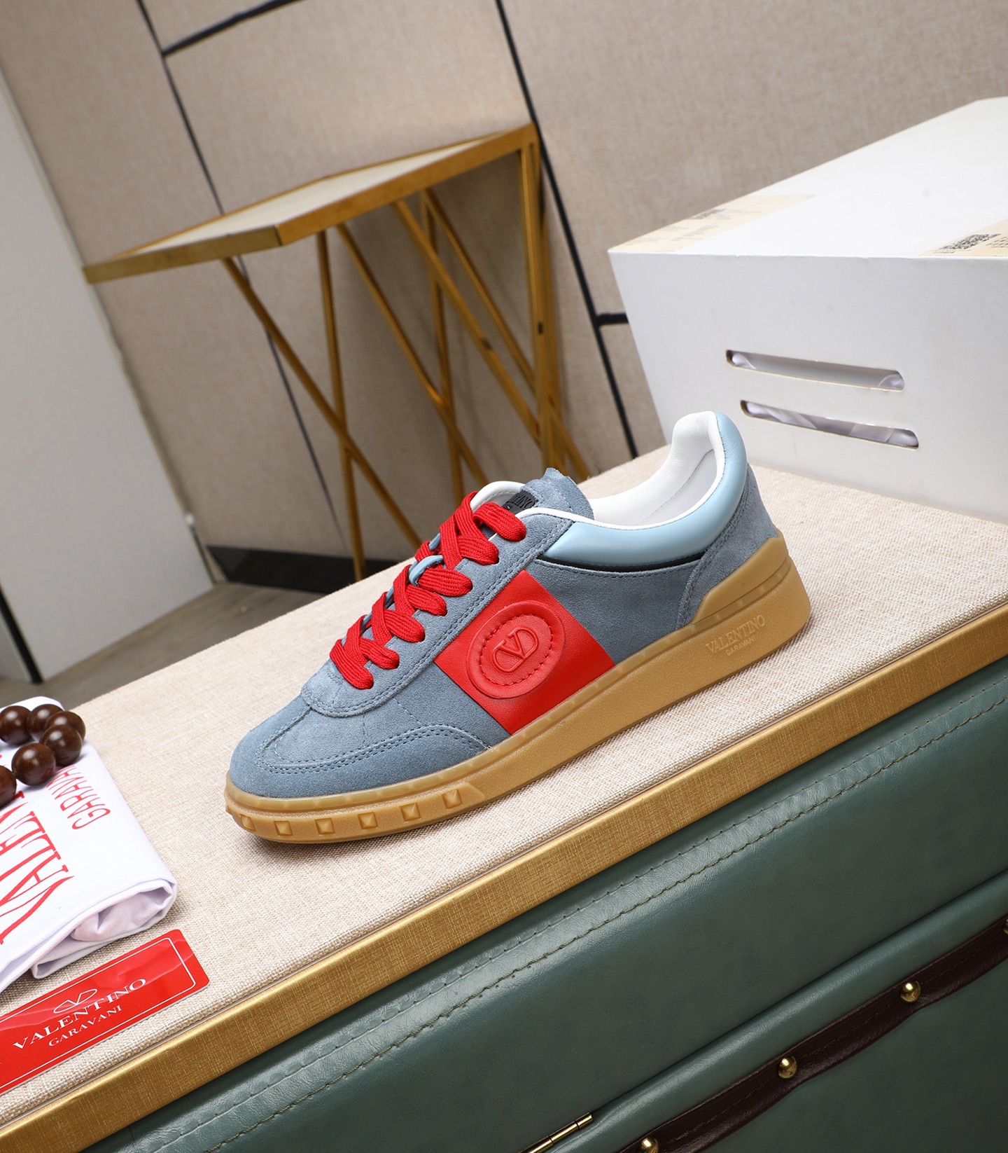 Valentino Garavani UPVILLAGE Leather Sneakers Casual Style Couple Model 7 i1742542895937 8968 0 5