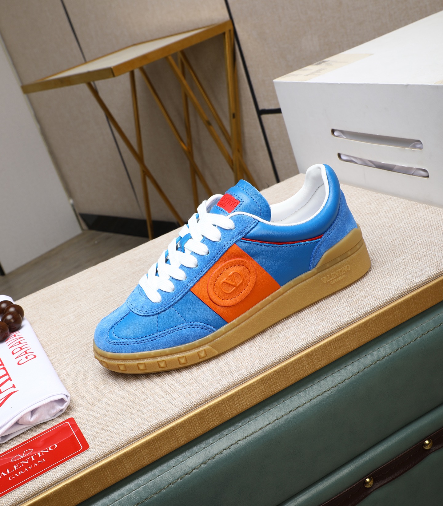 Valentino Garavani Upvillage Leather Sneakers, Couple Style Casual Shoes 7 i1742543087722 7440 0 5