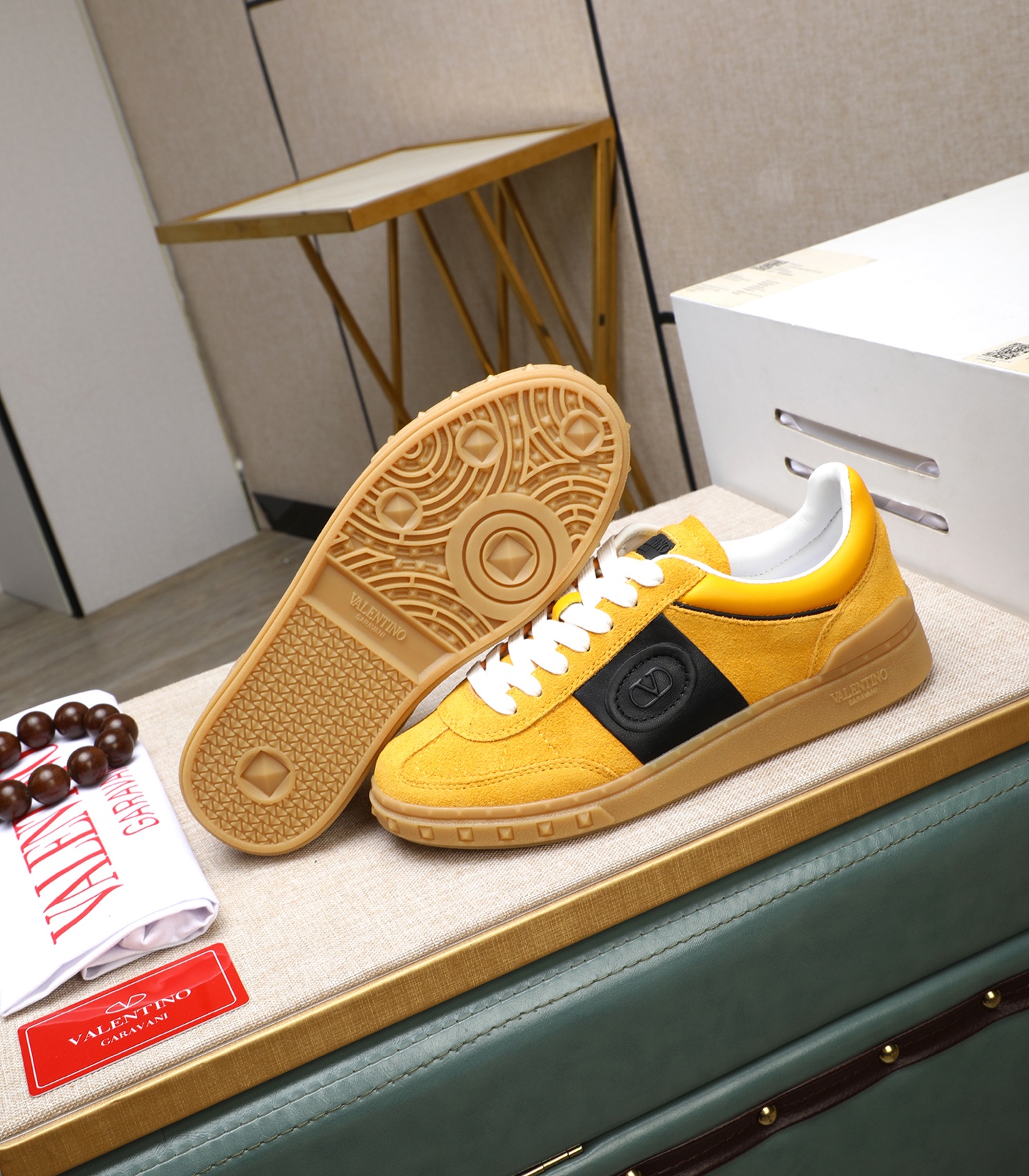Valentino Garavani Upvillage Leather Sneakers Yellow/Black Couples Edition 5 i1742543101870 4375 0 3