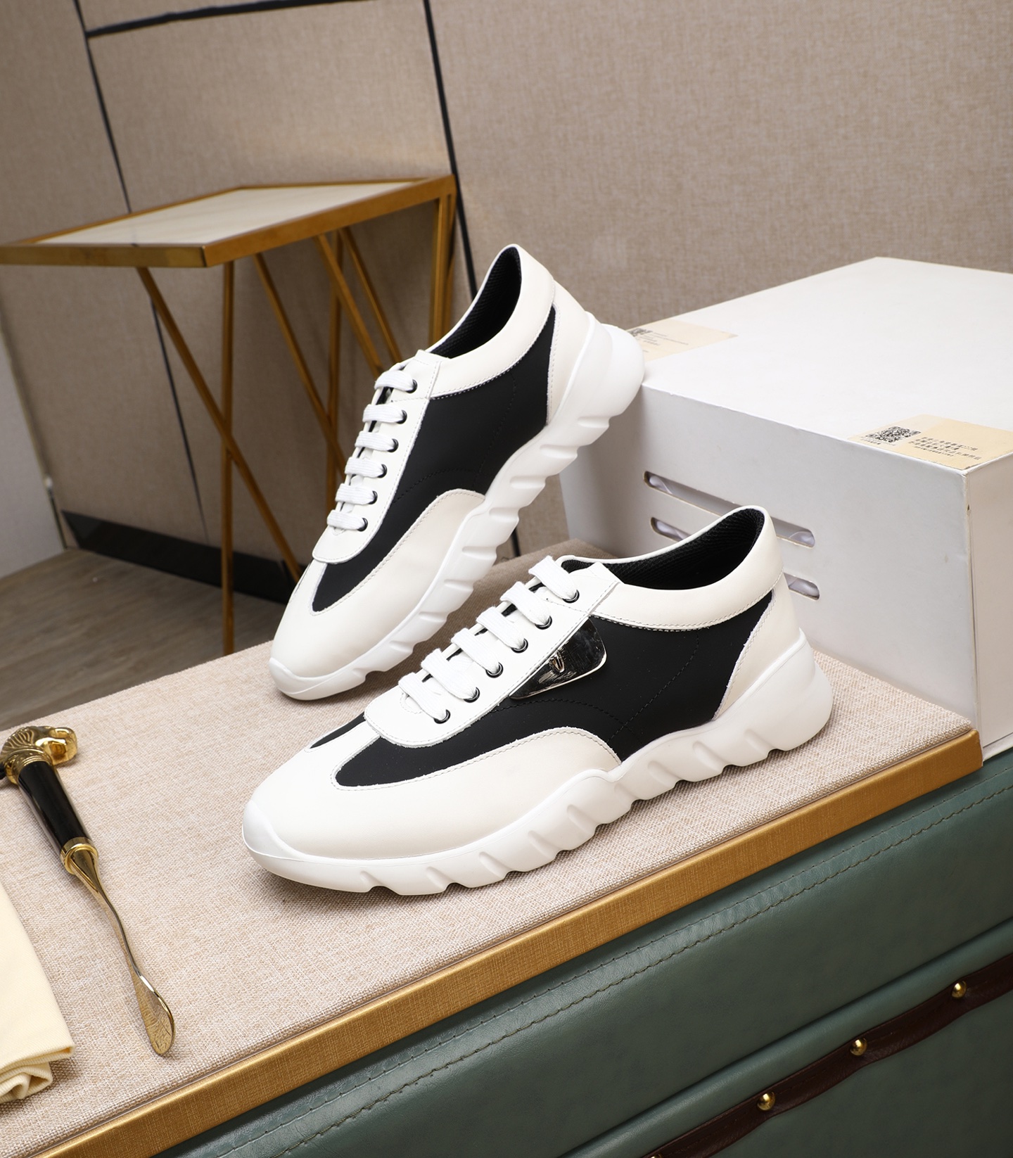 Fendi Men's Tag Series Black & White Lace-Up Casual Sneakers, Size 39-44