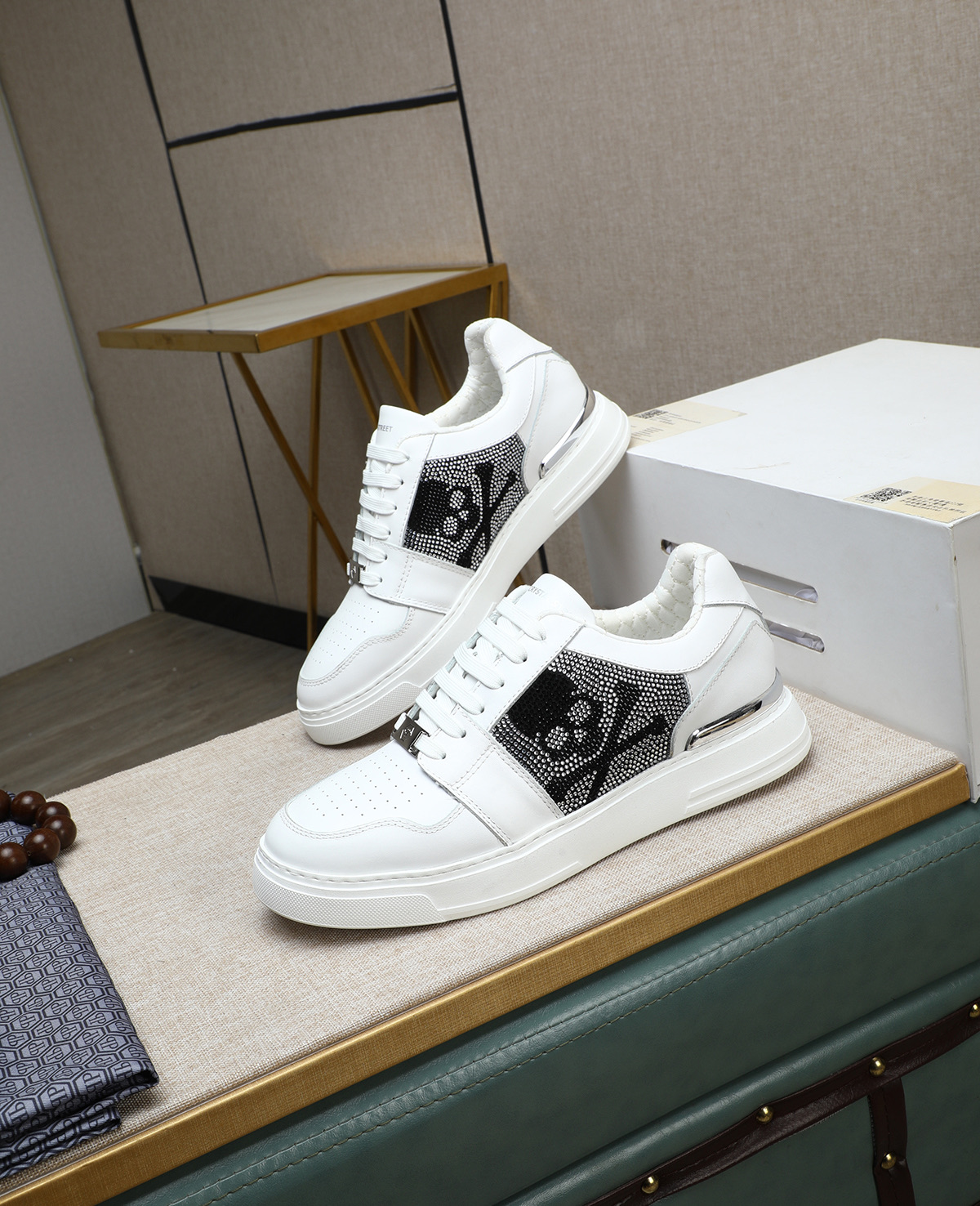 Philipp Plein Men's White Nappa Leather Lo-Top Sneakers with Skull Detail 1 Philipp Plein Men's White Nappa Leather Lo-Top Sneakers with Skull Detail