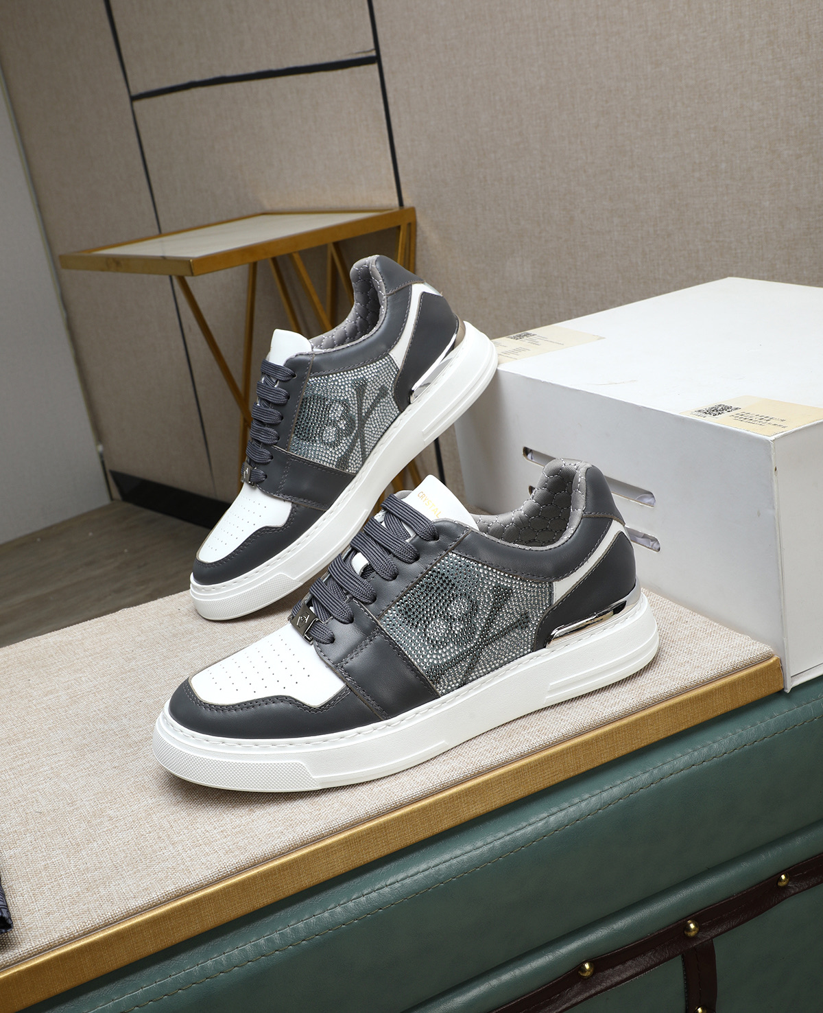 Philipp Plein Men's Lo-Top Sneakers with Nappa Leather and Hexagon Detail 1 Philipp Plein Men's Lo-Top Sneakers with Nappa Leather and Hexagon Detail