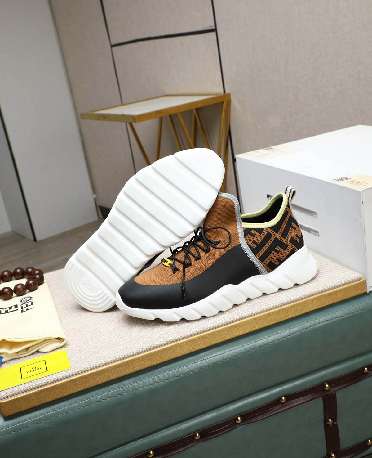 Fendi Tag Series Men's Casual Mesh Sneakers - Comfortable & Stylish 5 i1744188108622 2028 0 3
