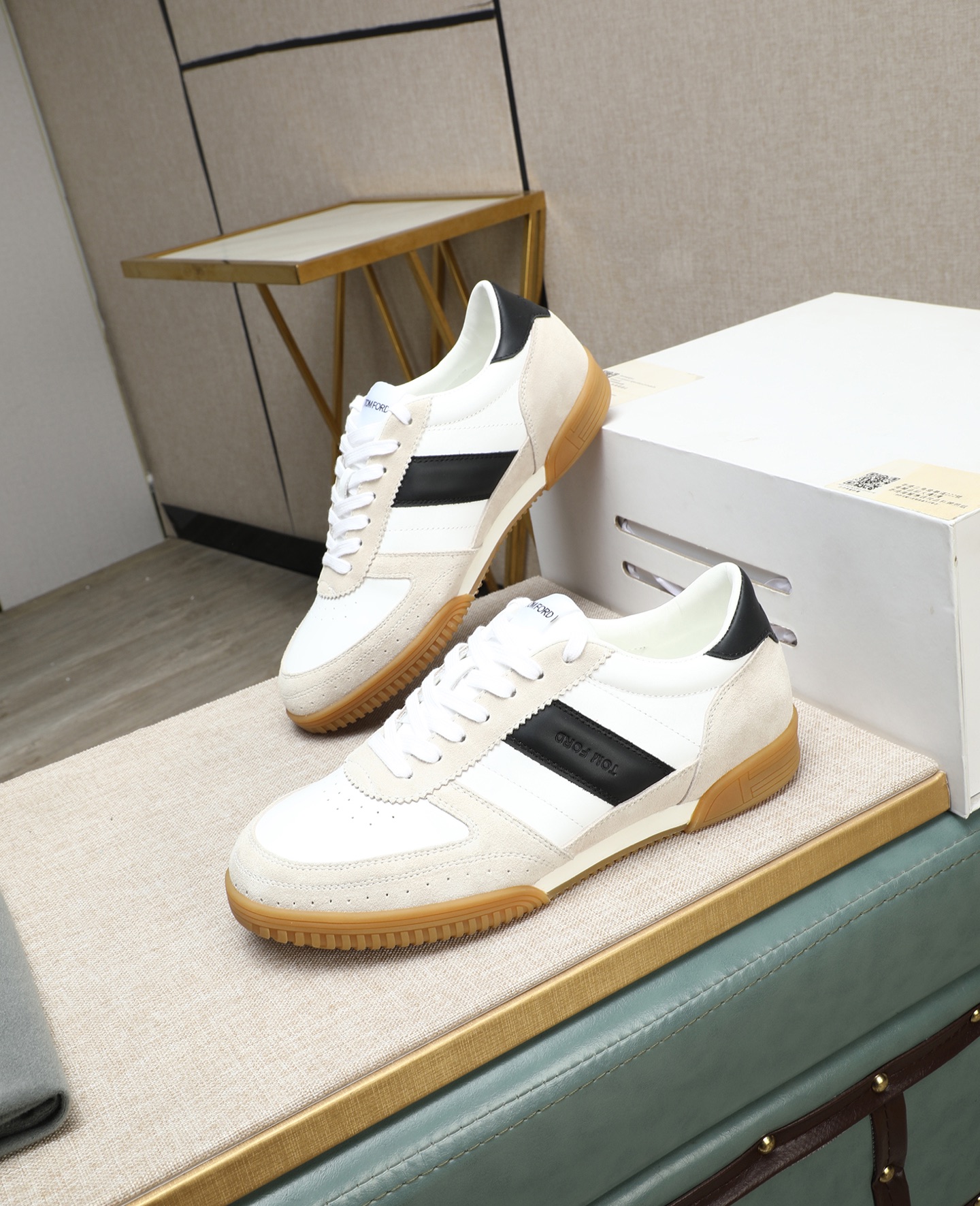 Tom Ford Fashion Sneakers, Lightweight and Breathable Casual Shoes Size 39-44 1 Tom Ford Fashion Sneakers, Lightweight and Breathable Casual Shoes Size 39-44