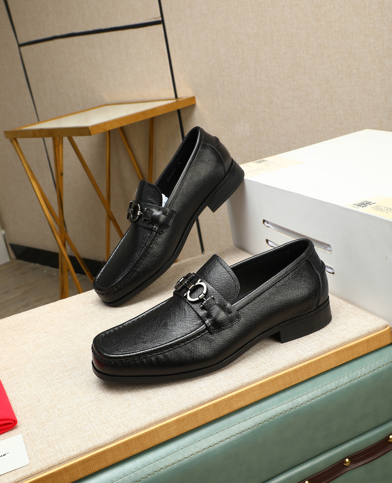 Salvatore Ferragamo Men's Leather Loafers, Classic Elegant Style, Black 4 i1744790163812 8470 0 2