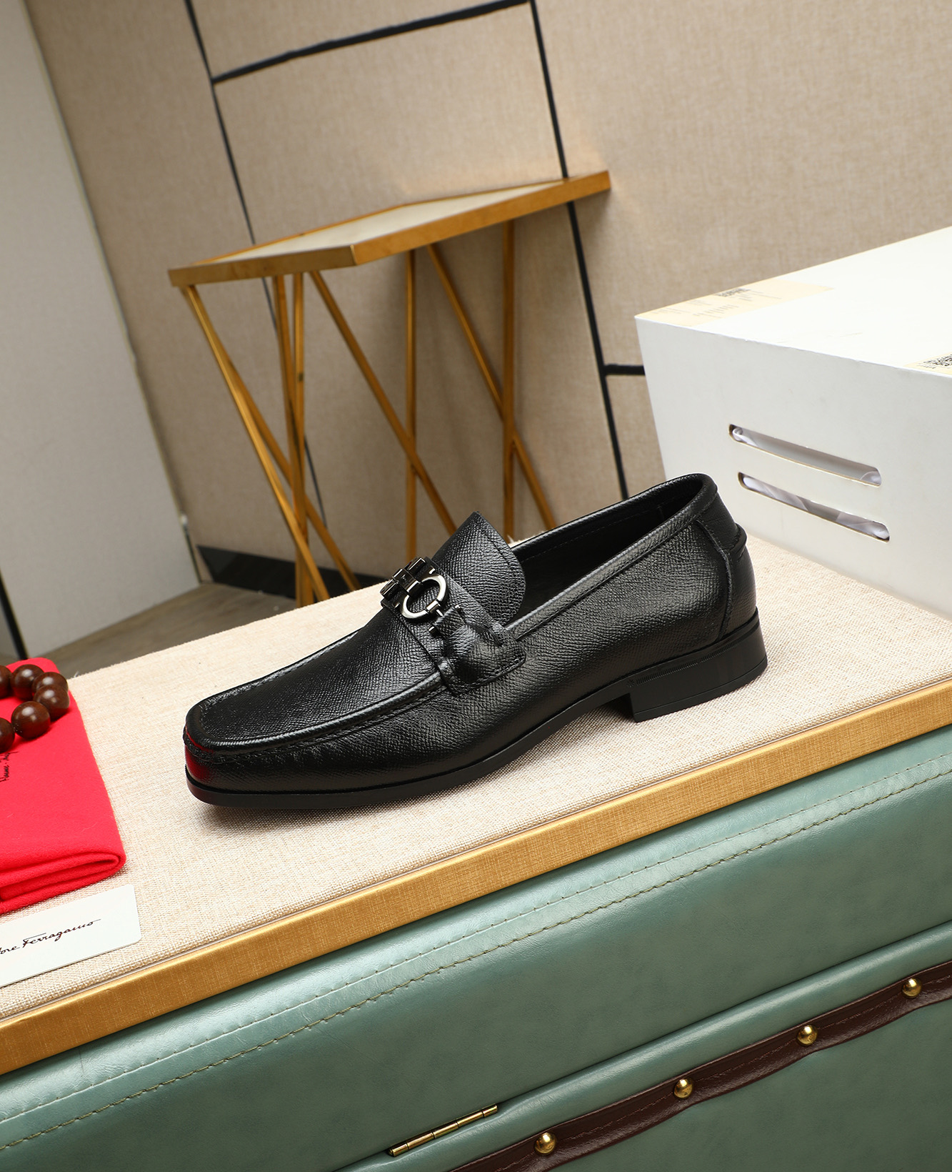 Salvatore Ferragamo Men's Leather Loafers, Classic Elegant Style, Black 7 i1744790163861 3760 0 5