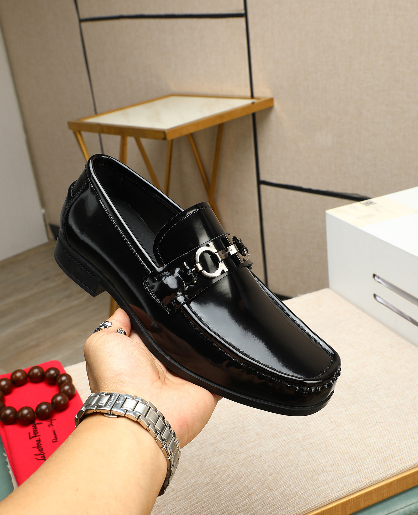 Ferragamo Men's Formal Leather Loafers - Elegant & Comfortable Slip-Ons 6 i1744790194800 534 0 4