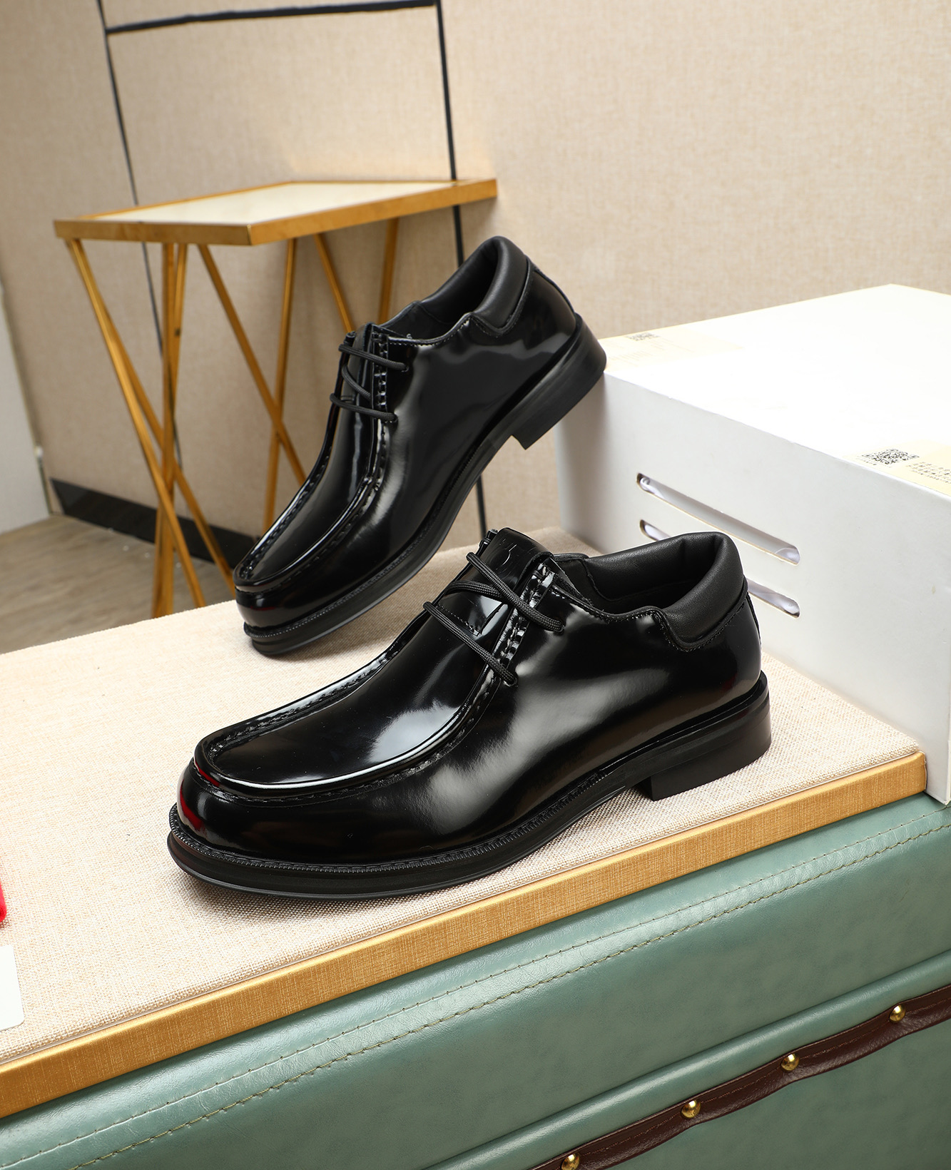 Ferragamo Men's Formal Leather Shoes - Classic Elegant Style & Comfort 4 i1744790386762 9843 0 2