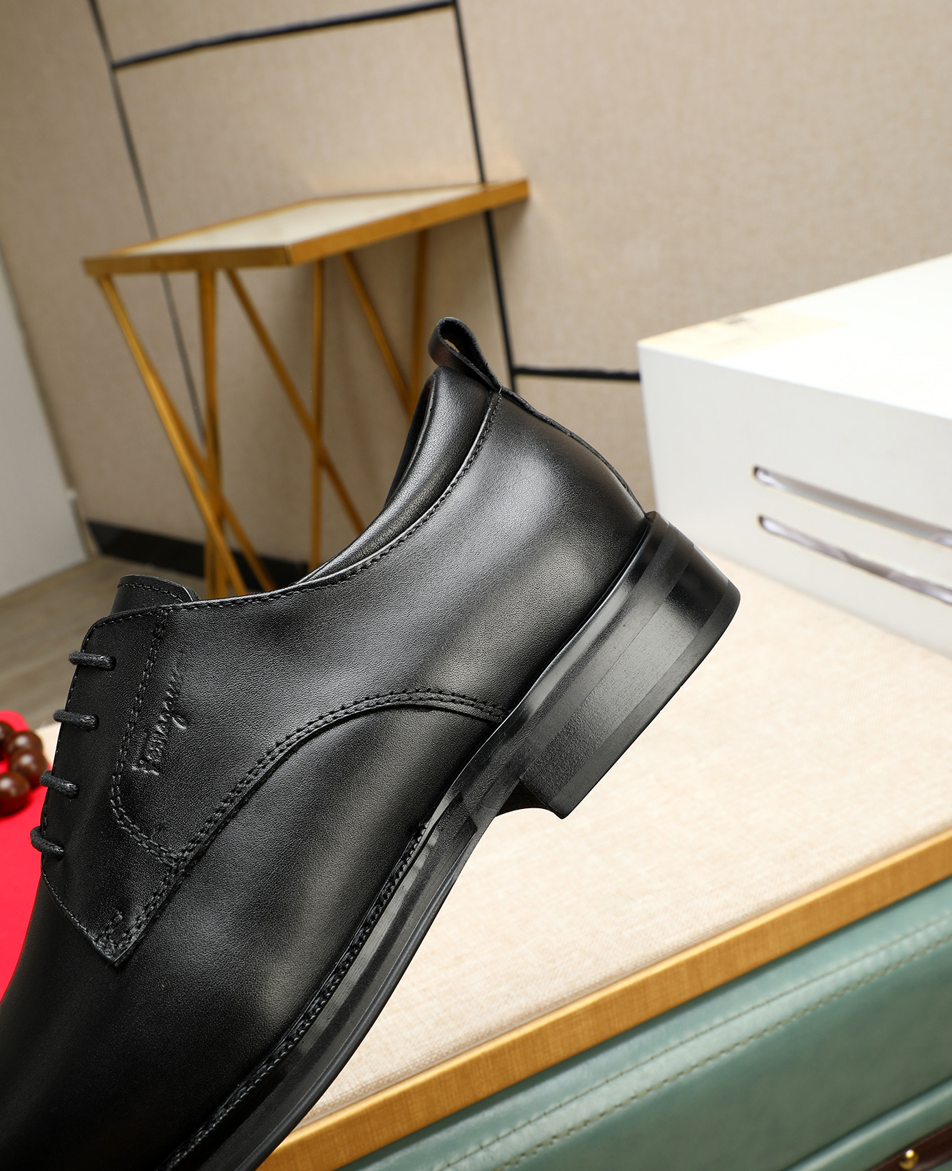 Ferragamo Men's Dress Shoes - Classic Elegance, Premium Leather, and Lightweight Comfort 10 i1744790439366 4293 0 8