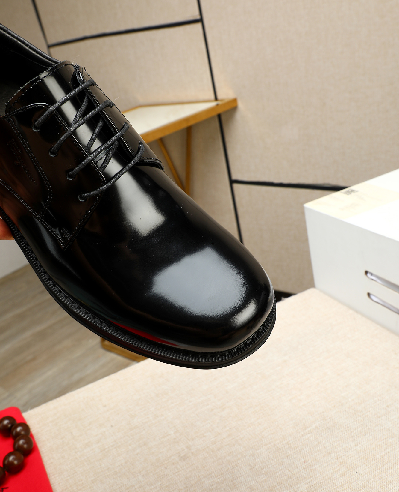 Ferragamo Men's Formal Leather Dress Shoes, Classic Elegance, Black, Sizes 38-45 8 i1744790456778 6799 0 6