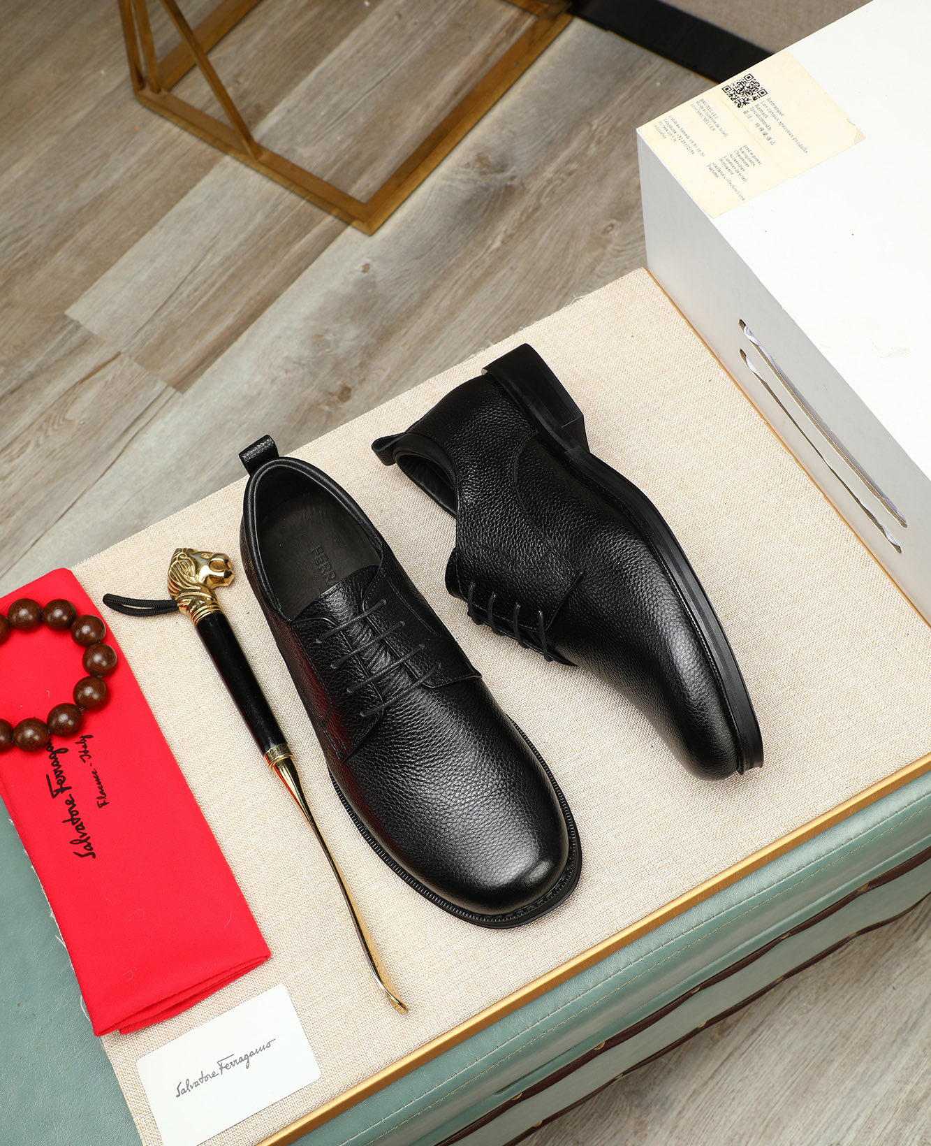 Ferragamo Men's Black Leather Dress Shoes, Classic Lace-up Style 4 i1744790471733 2225 0 2