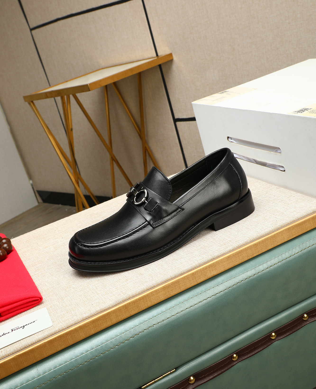 Salvatore Ferragamo Men's Leather Loafers - Classic Elegant Style 7 i1744790509564 6290 0 5