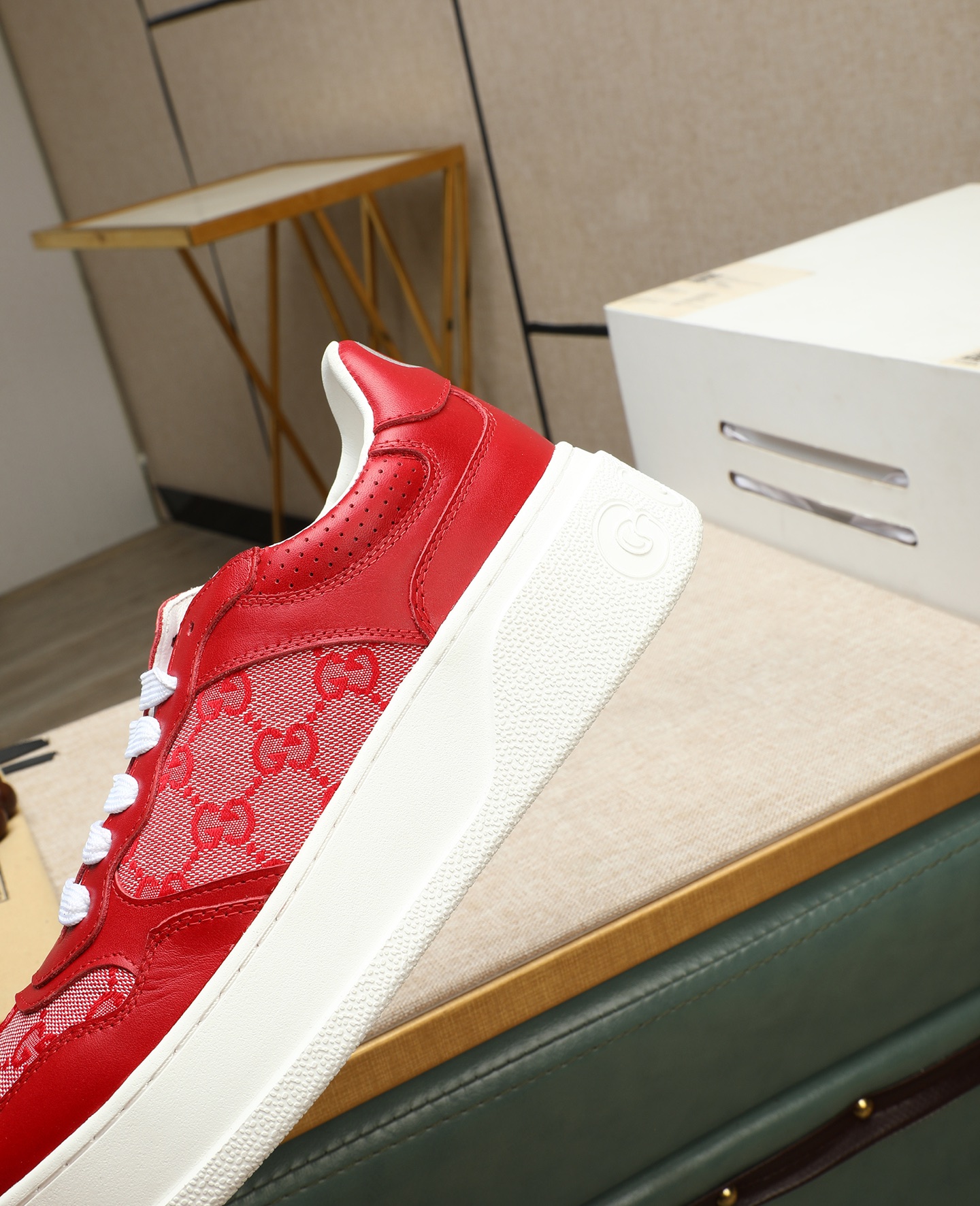Gucci Men's Red Leather Lace-Up Sneakers with GG Supreme Pattern 9 i1745221069316 8220 0 7