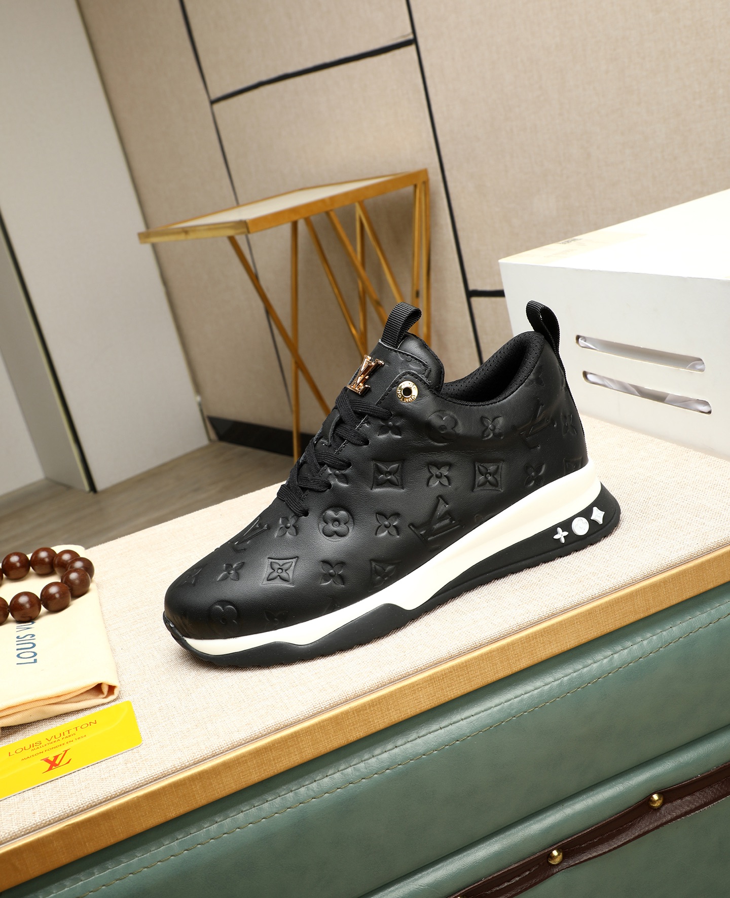 Louis Vuitton Fashion Show Sneakers - Premium Leather, Iconic Design 7 i1745221618462 8960 0 5