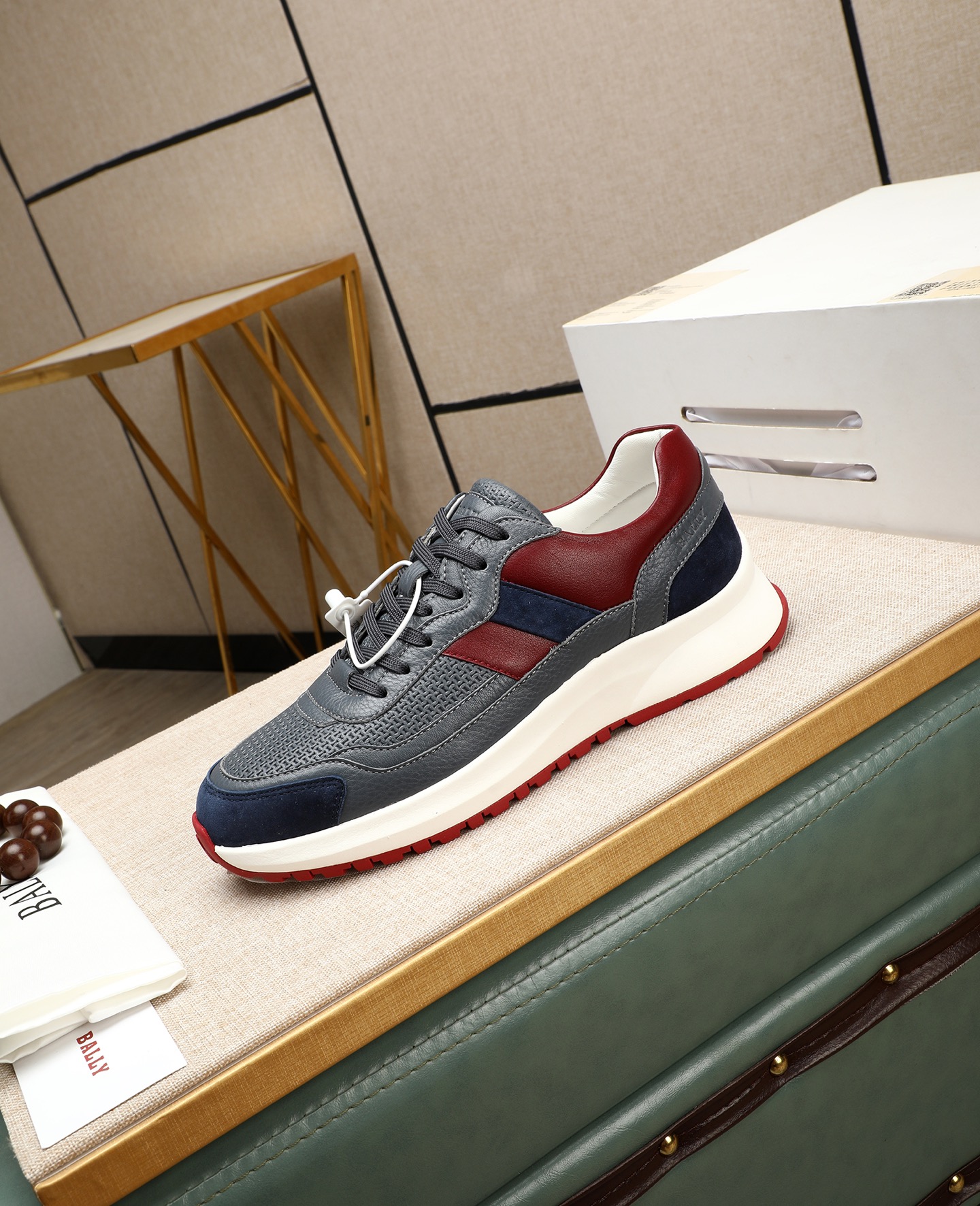 Bally Men's Low-Top Leather Sneakers - Lightweight & Comfortable 7 i1745394391419 8032 0 5