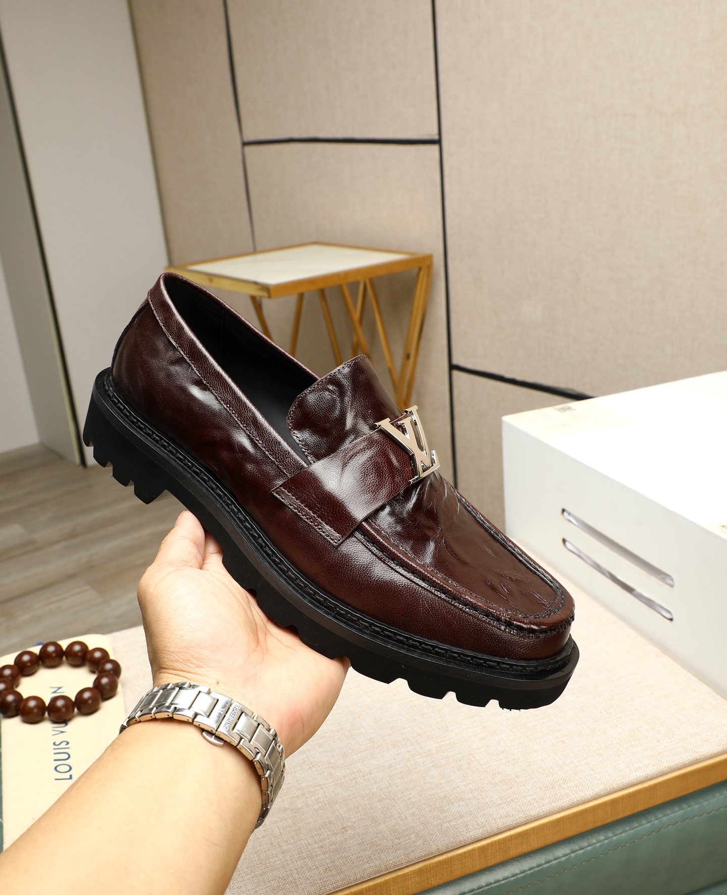 Louis Vuitton Men's Formal Leather Loafers Business Dress Shoes 6 i1745394547761 3467 0 4