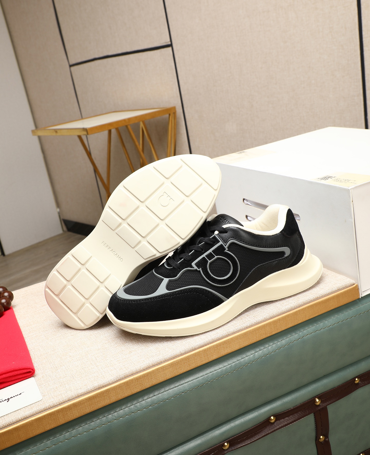 Salvatore Ferragamo Men's Leather Sneakers - Italian Craftsmanship 5 i1745394665350 7970 0 3