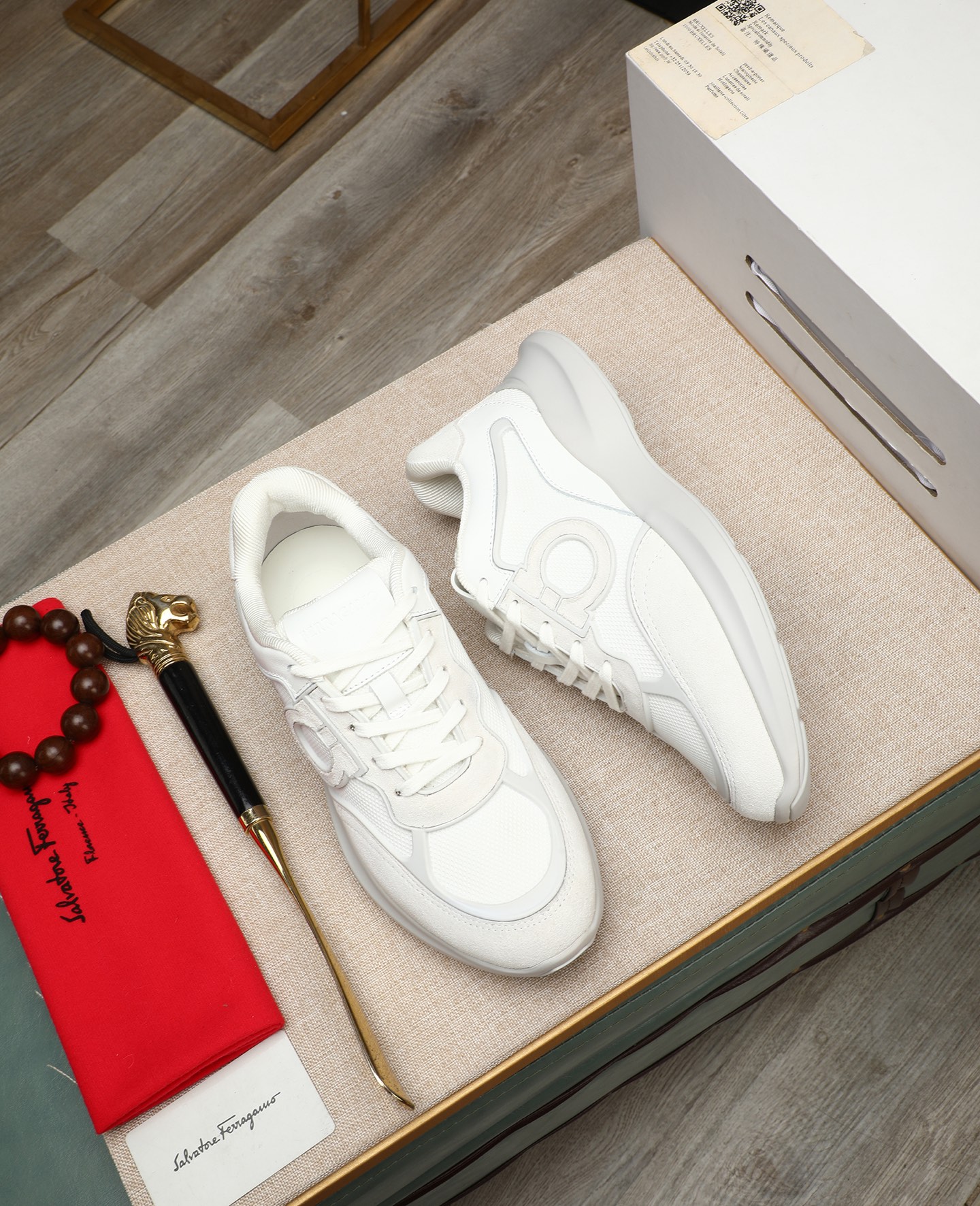 Salvatore Ferragamo Men's White Leather Sneakers Size 39-44 4 i1745394801688 1142 0 2